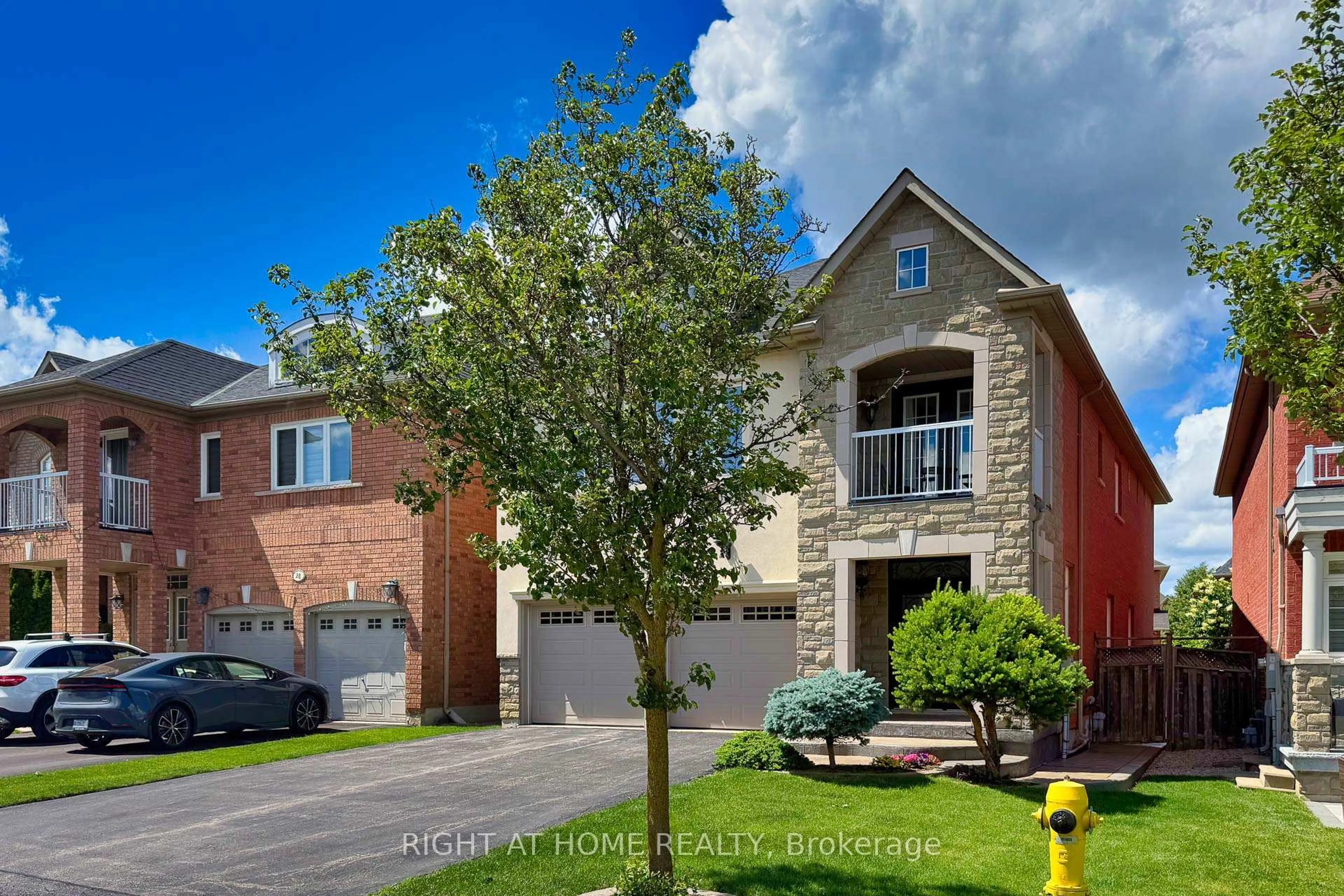 Home with brick exterior material, street for 26 Ravel Dr, Vaughan Ontario L4J 8Z2