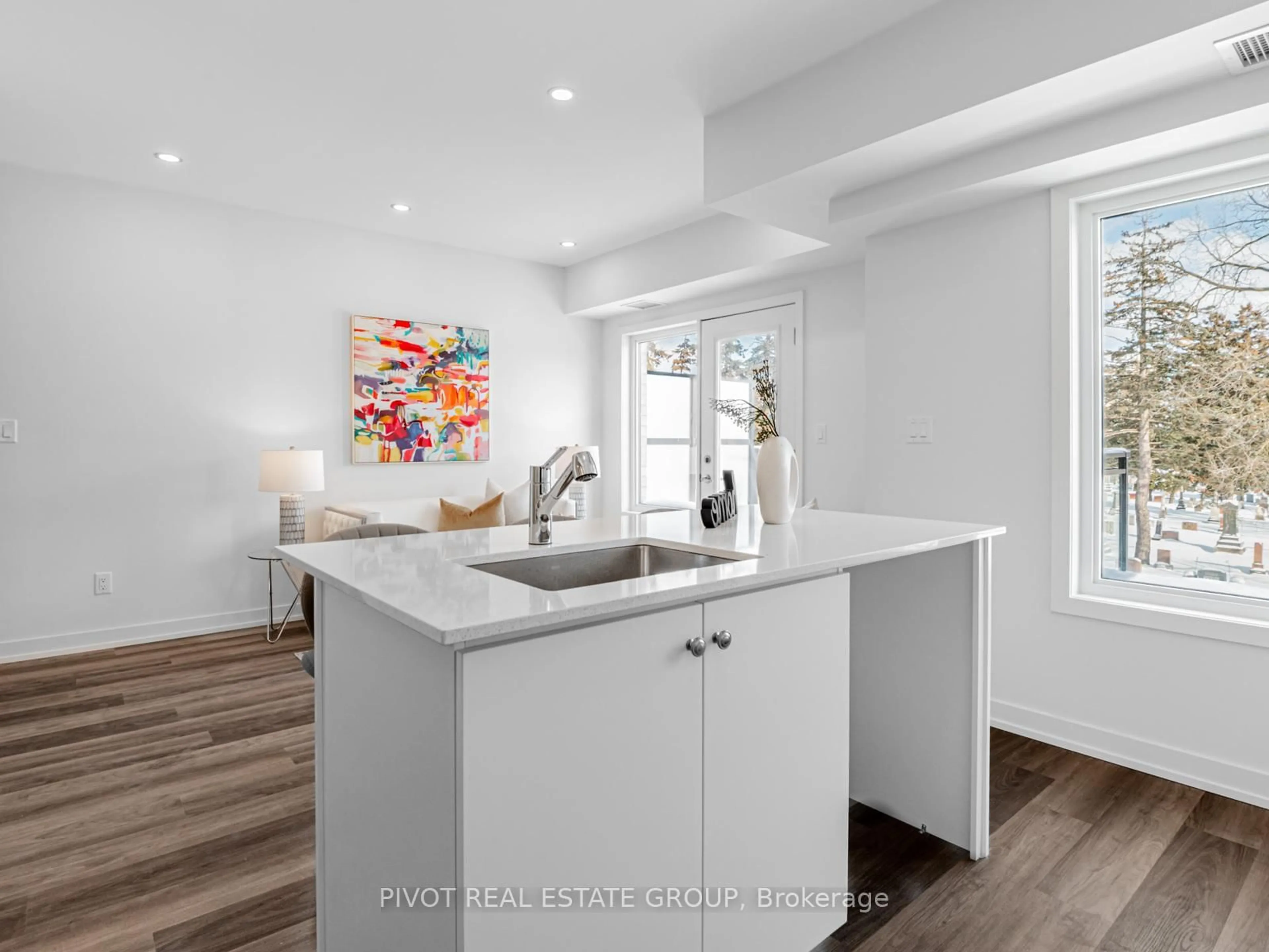 Open concept kitchen, unknown for 60 Elizabeth St #3307, Richmond Hill Ontario L4C 5W2