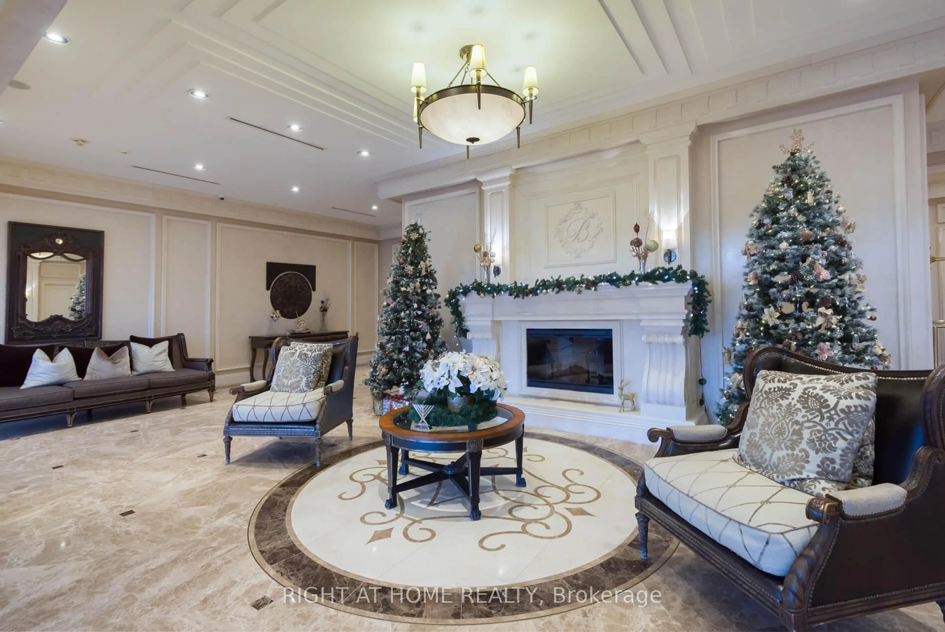Unknown for 9235 Jane St #1012, Vaughan Ontario L6A 0J8
