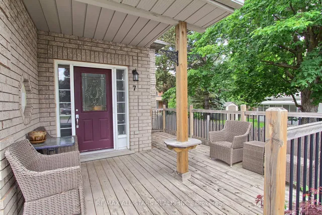 7 John Harvey St, Uxbridge 5