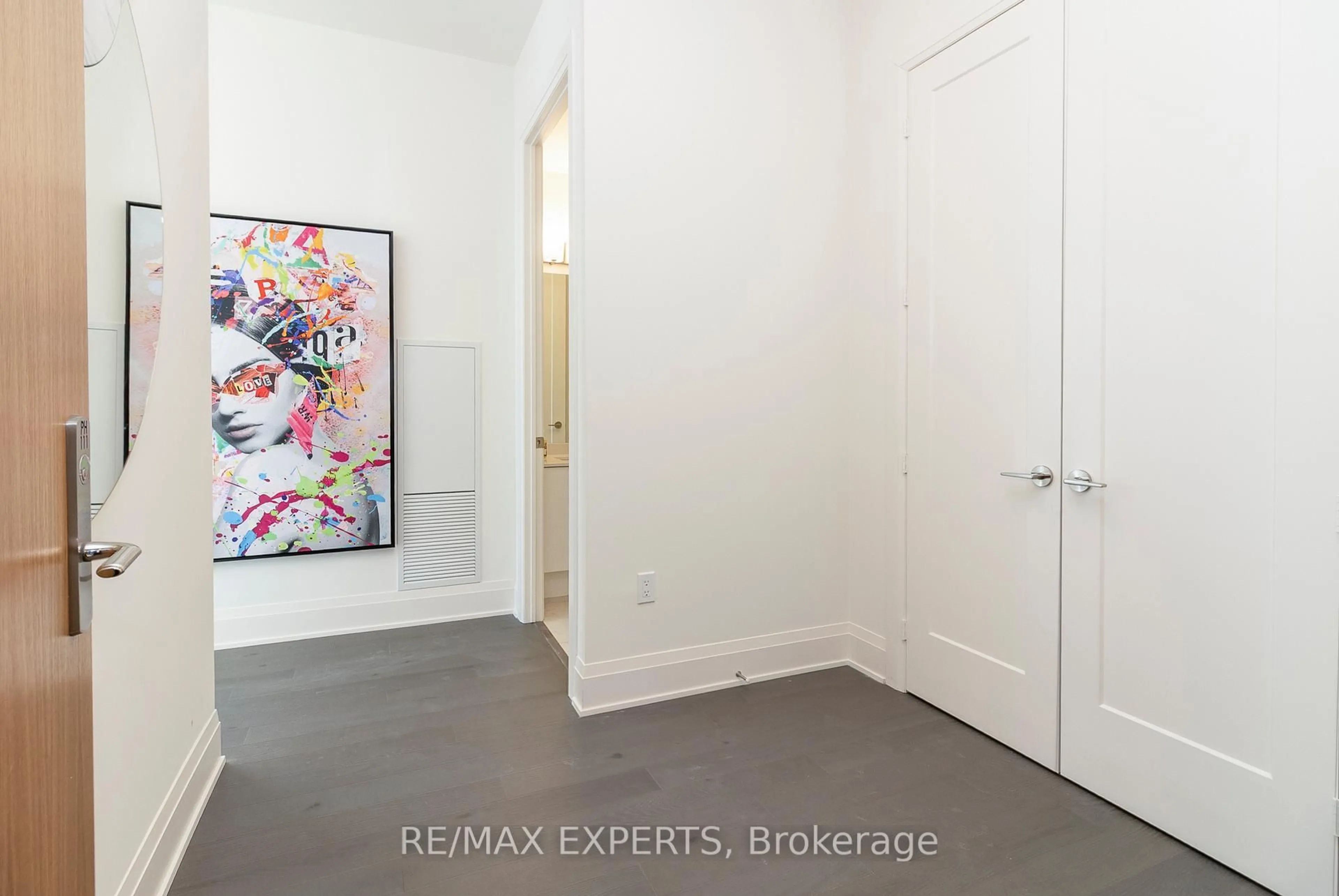 Indoor entryway for 8960 Jane St #PH111, Vaughan Ontario L4K 0M6