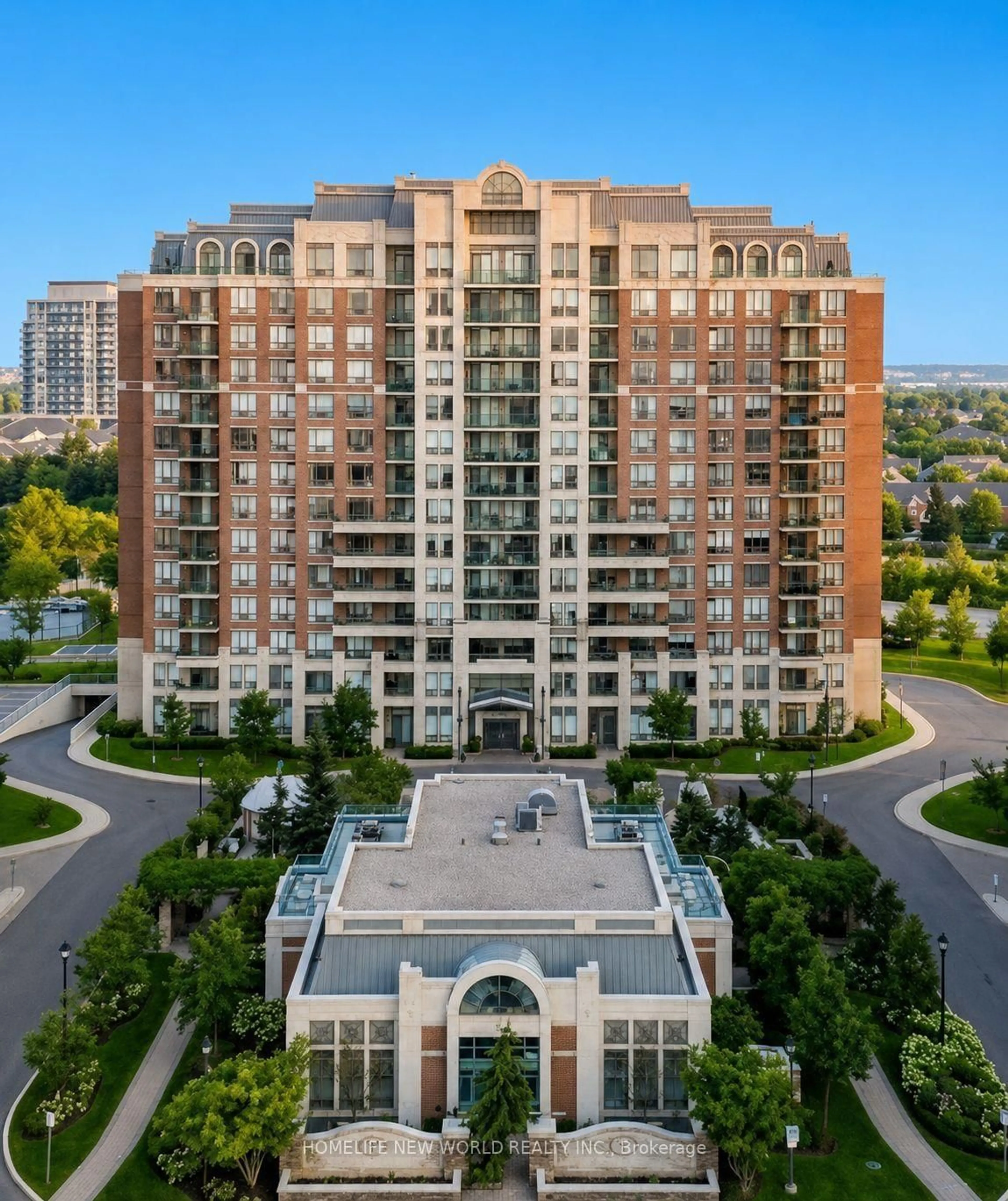 A pic from outside/outdoor area/front of a property/back of a property/a pic from drone, city buildings view from balcony for 330 Red Maple Rd #1103, Richmond Hill Ontario L4C 0T6