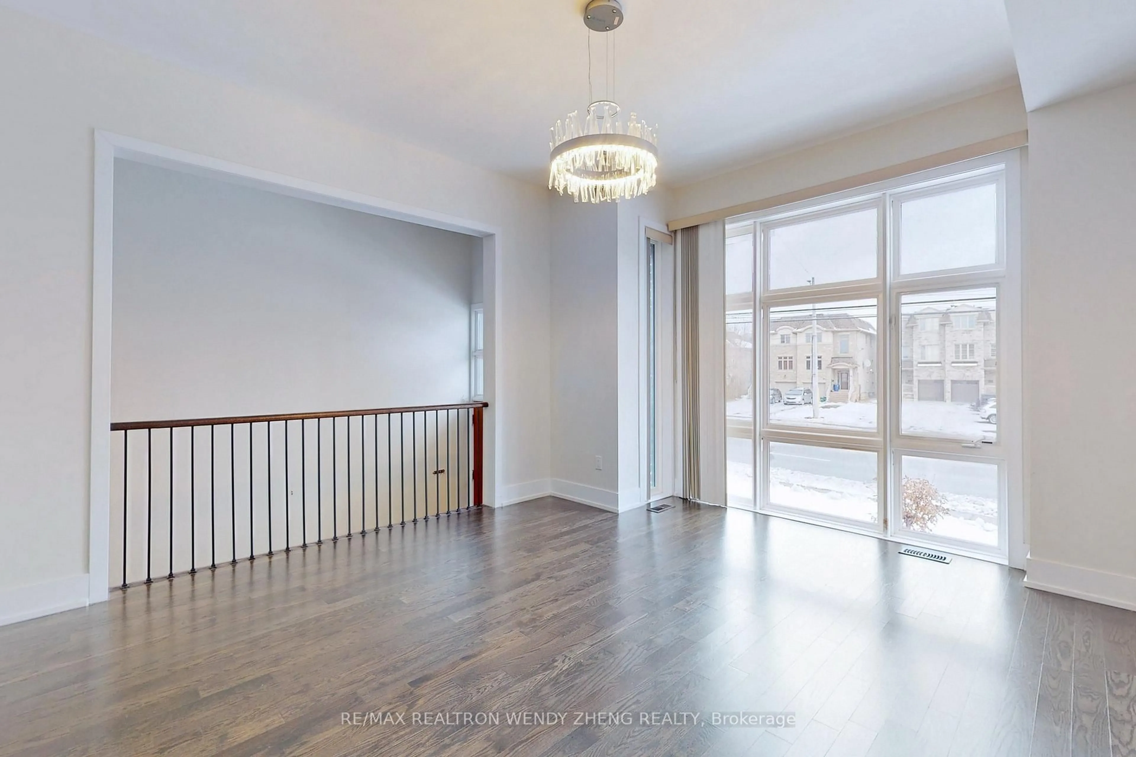 Unknown for 9184 Bathurst St, Vaughan Ontario L4J 0K1