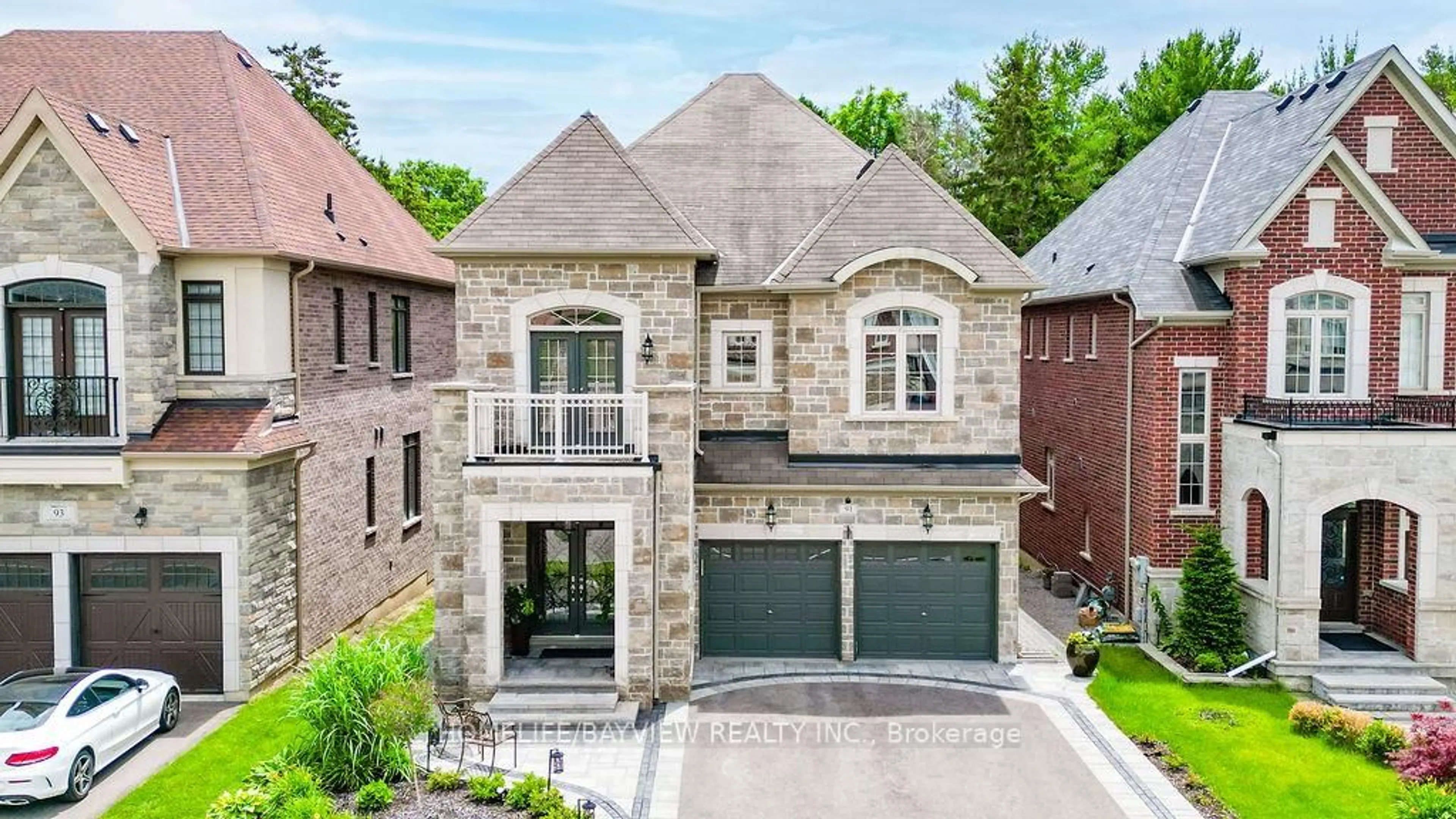 Home with brick exterior material, street for 91 Marbrook St, Richmond Hill Ontario L4C 0Y8
