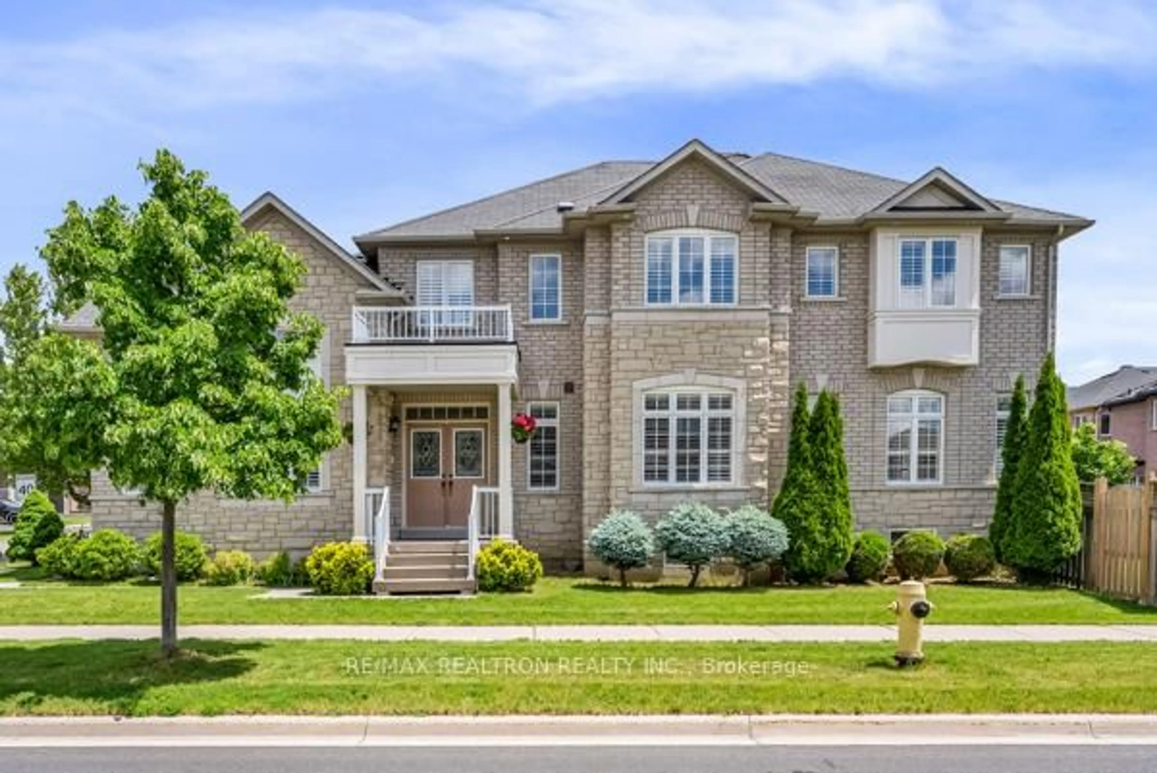 Home with brick exterior material, street for 86 Batchford Cres, Markham Ontario L6B 0C2