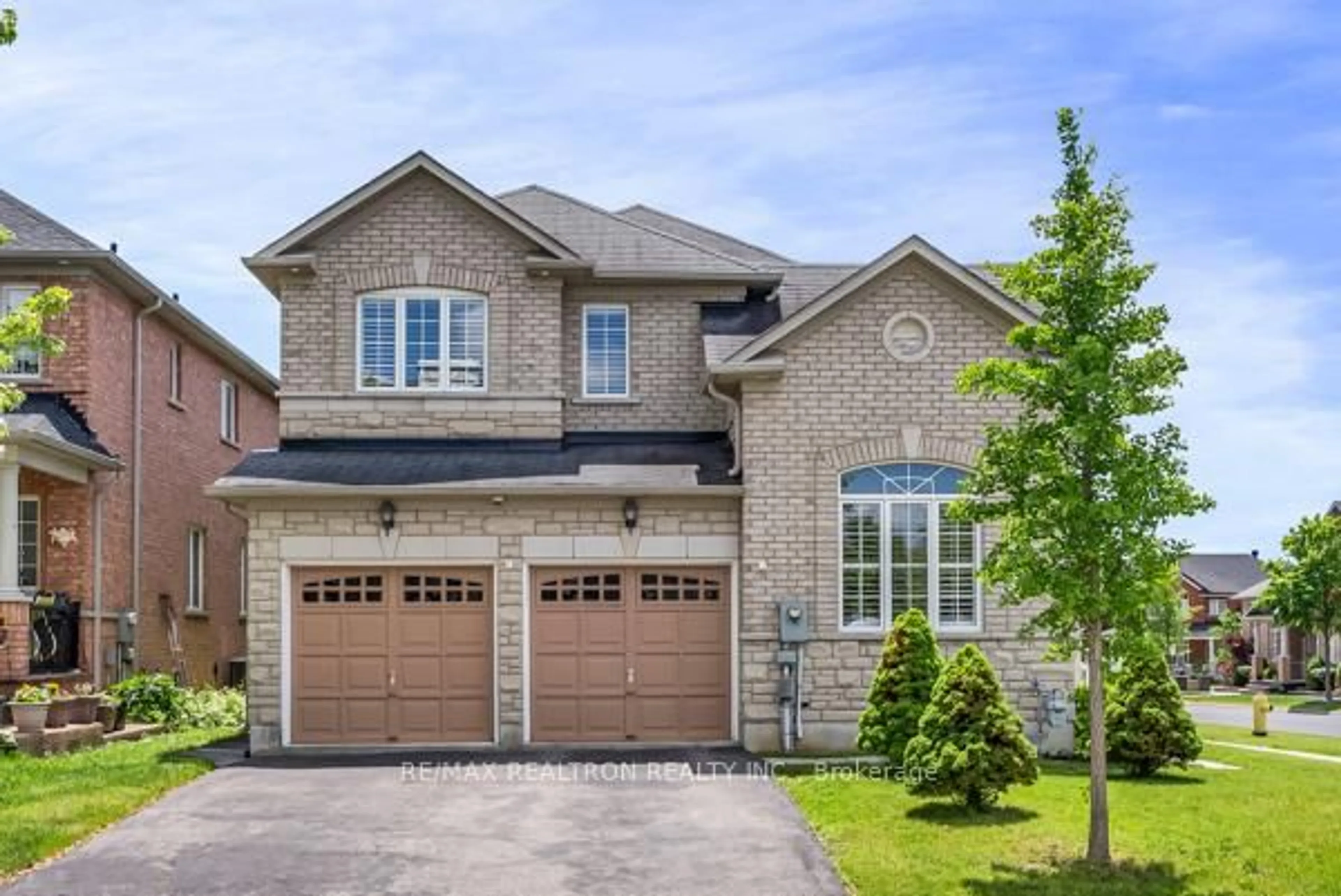 Home with brick exterior material, street for 86 Batchford Cres, Markham Ontario L6B 0C2