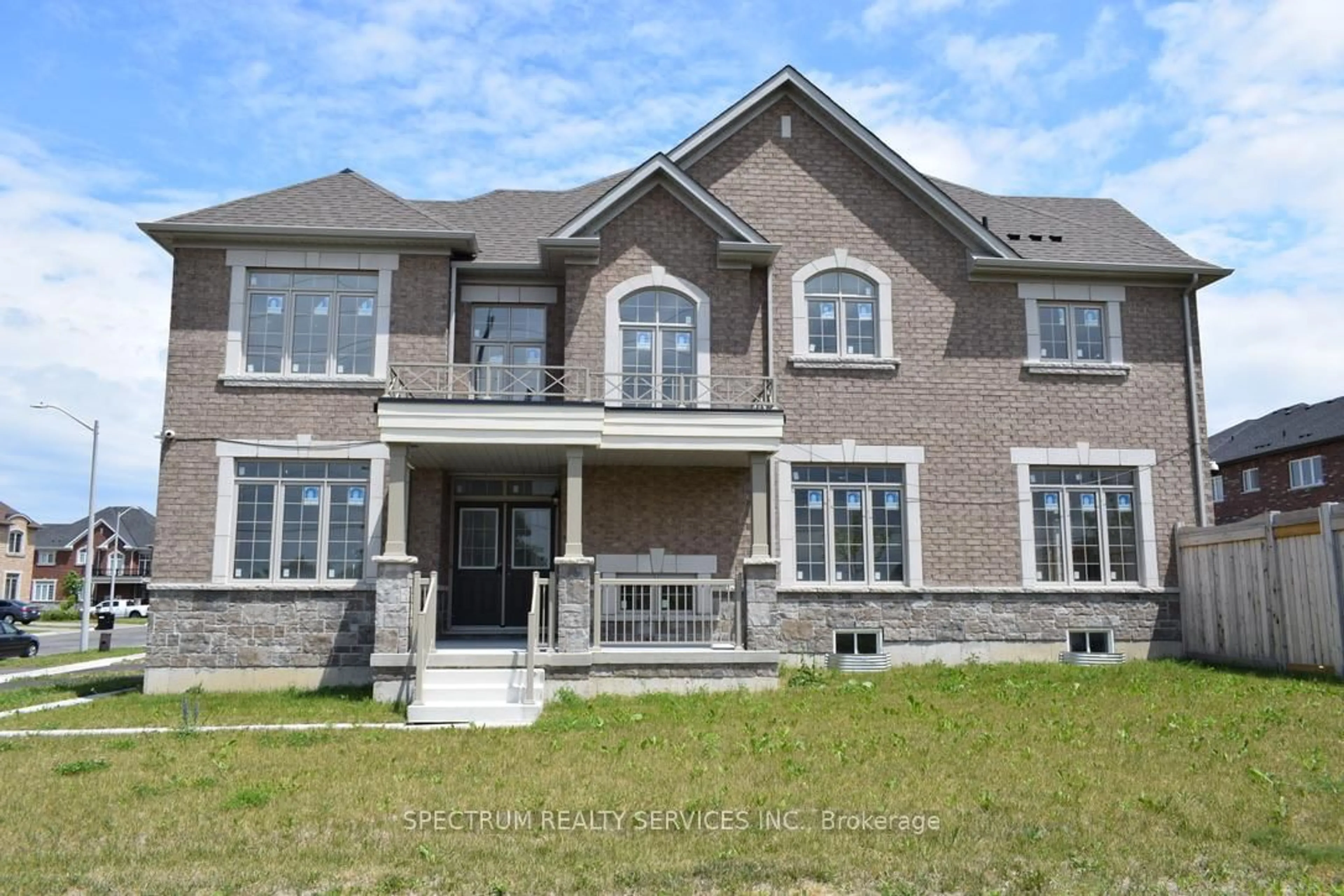 Home with brick exterior material, building for 1493 Tomkins Rd, Innisfil Ontario L9S 0M8