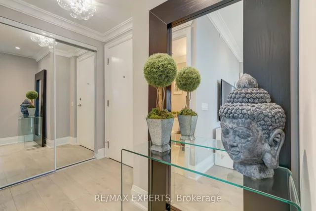 7895 Jane St #2106, Vaughan 4