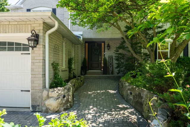 123 Fern Valley Cres, Richmond Hill 4