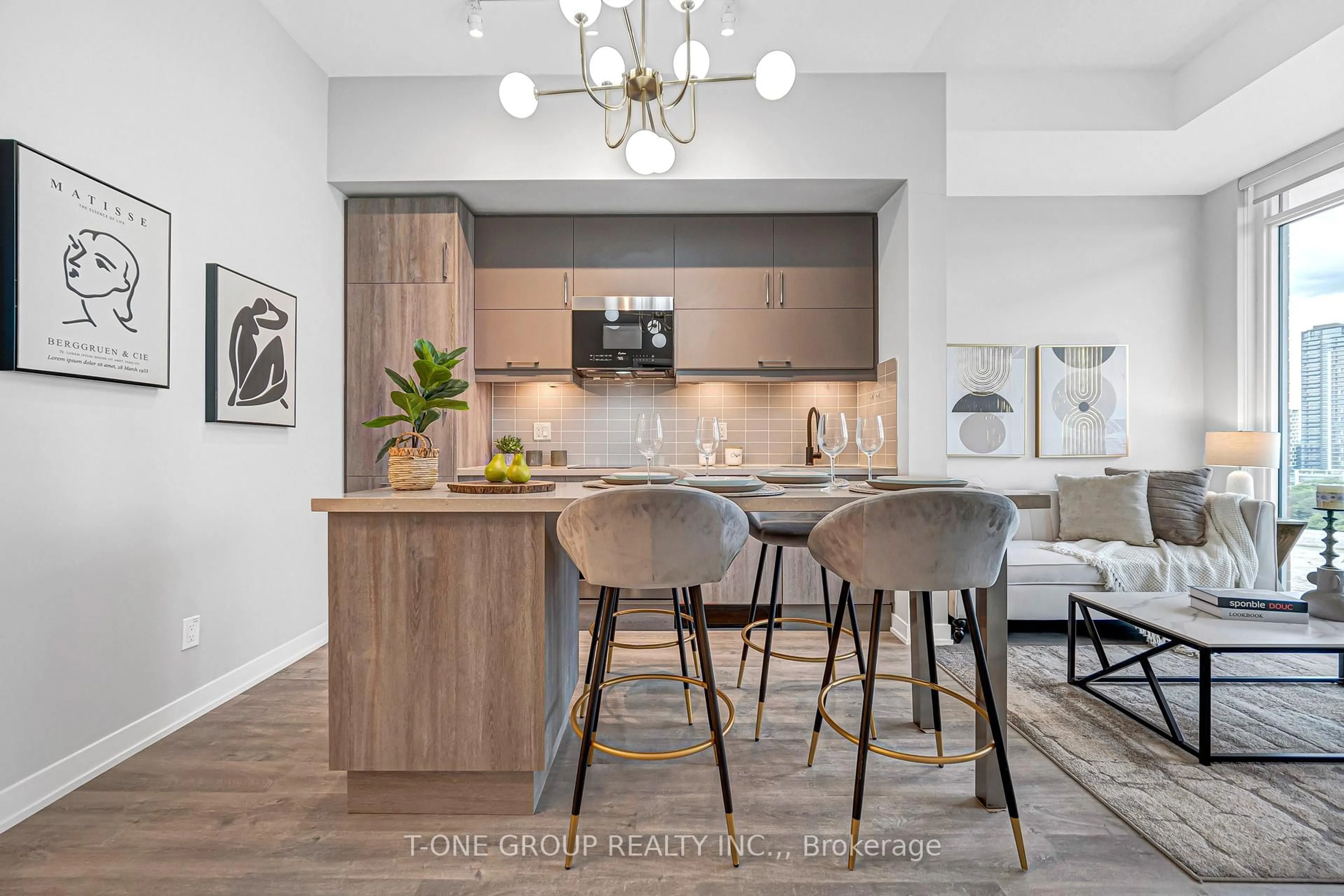 Open concept kitchen, unknown for 292 Verdale Crossing #1007, Markham Ontario L6G 0H6