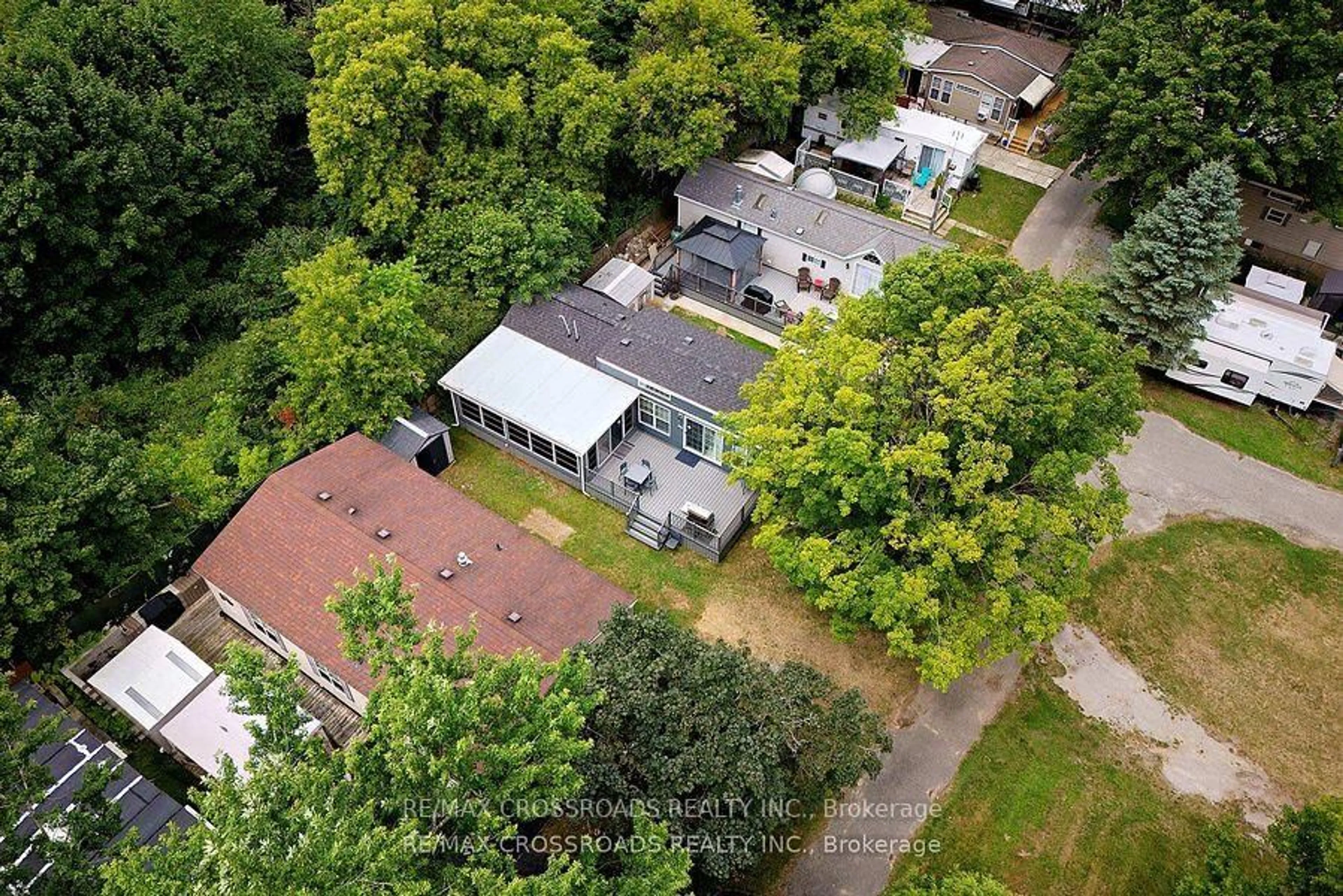 A pic from outside/outdoor area/front of a property/back of a property/a pic from drone, street for 15014 Ninth Line #Spruce 40, Whitchurch-Stouffville Ontario L0G 1E0