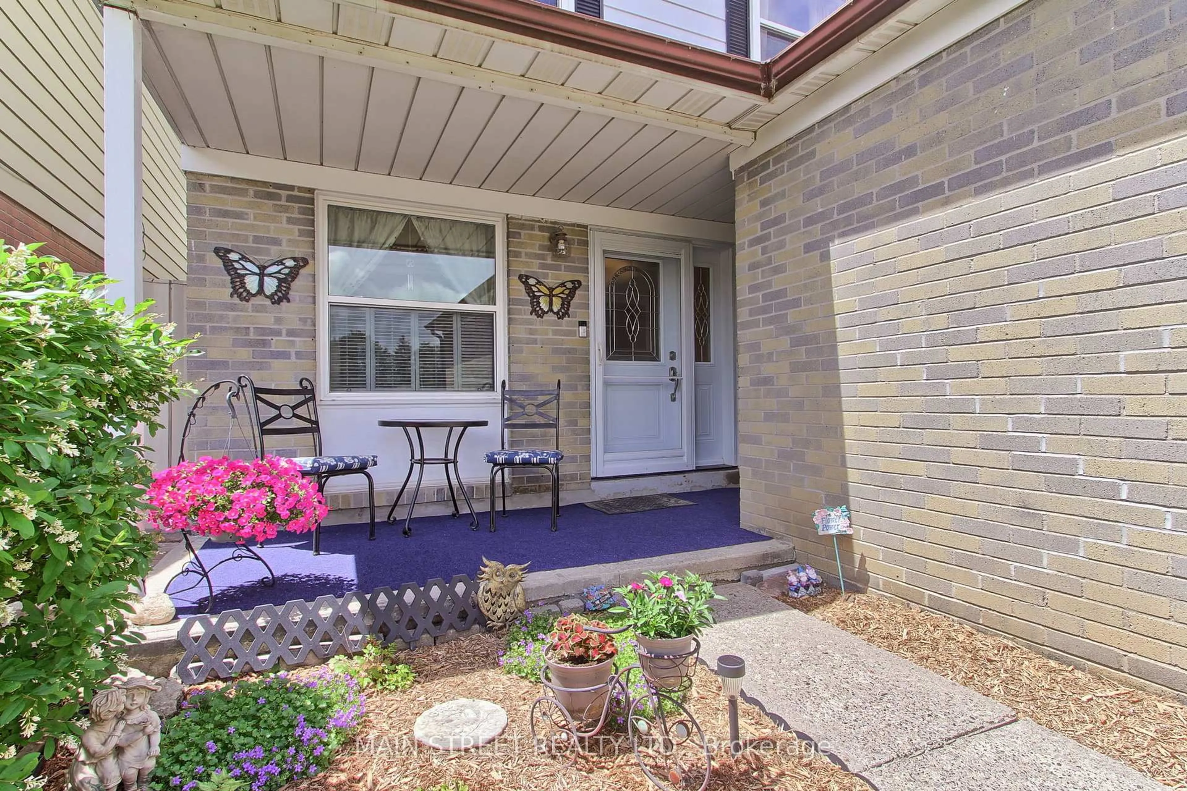 Unknown for 68 Patterson St, Newmarket Ontario L3Y 5B3