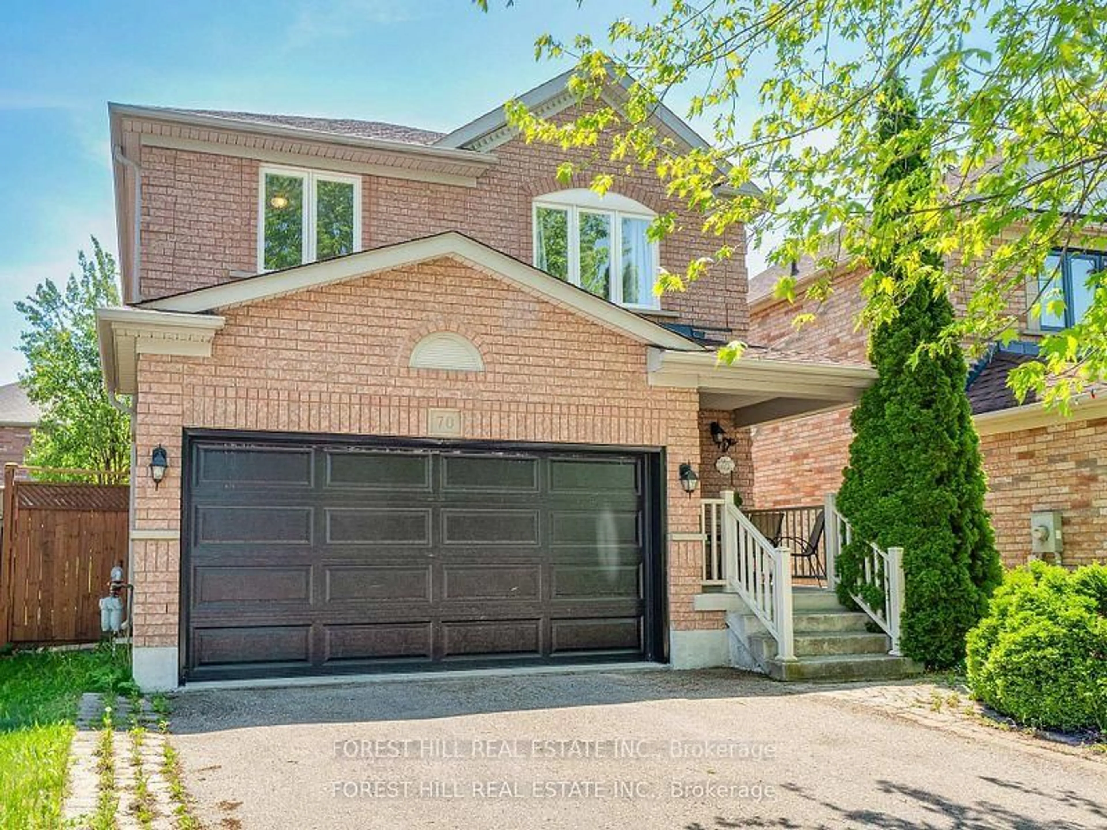 Home with brick exterior material, street for 70 Shoniker Dr, Newmarket Ontario L3X 2Y7