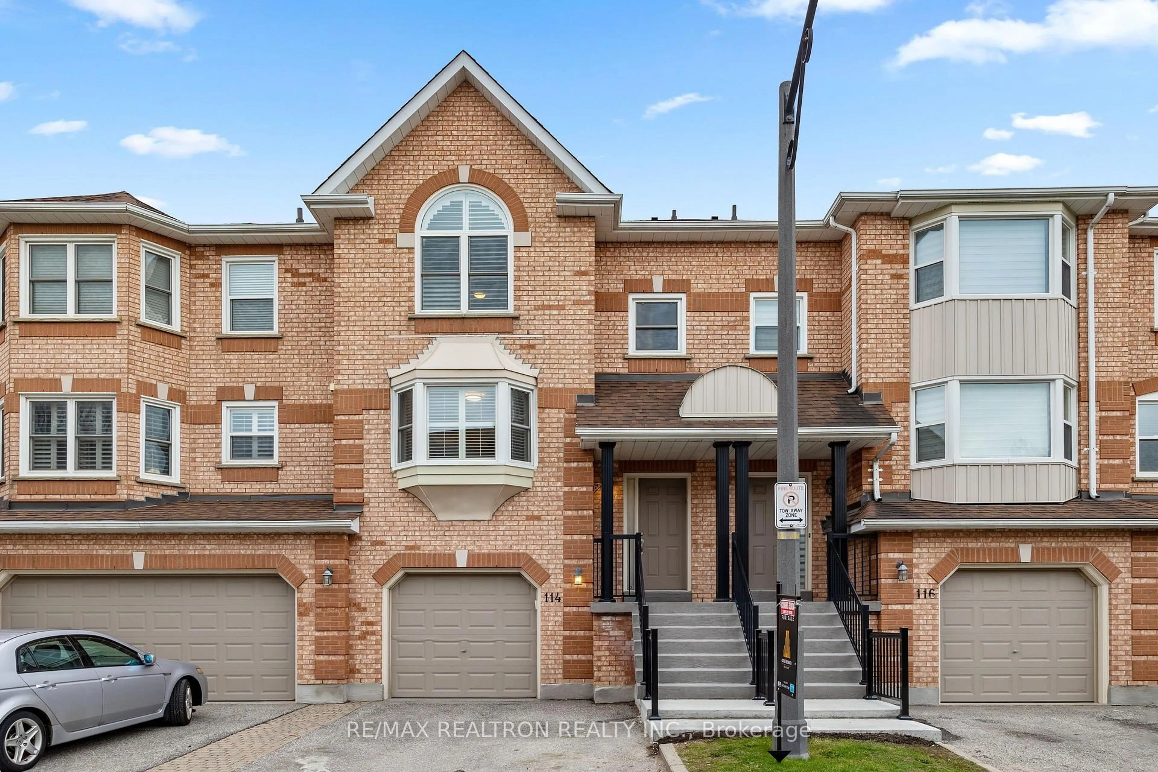 Home with brick exterior material, street for 114 Leah Cres #39, Vaughan Ontario L4J 8C3