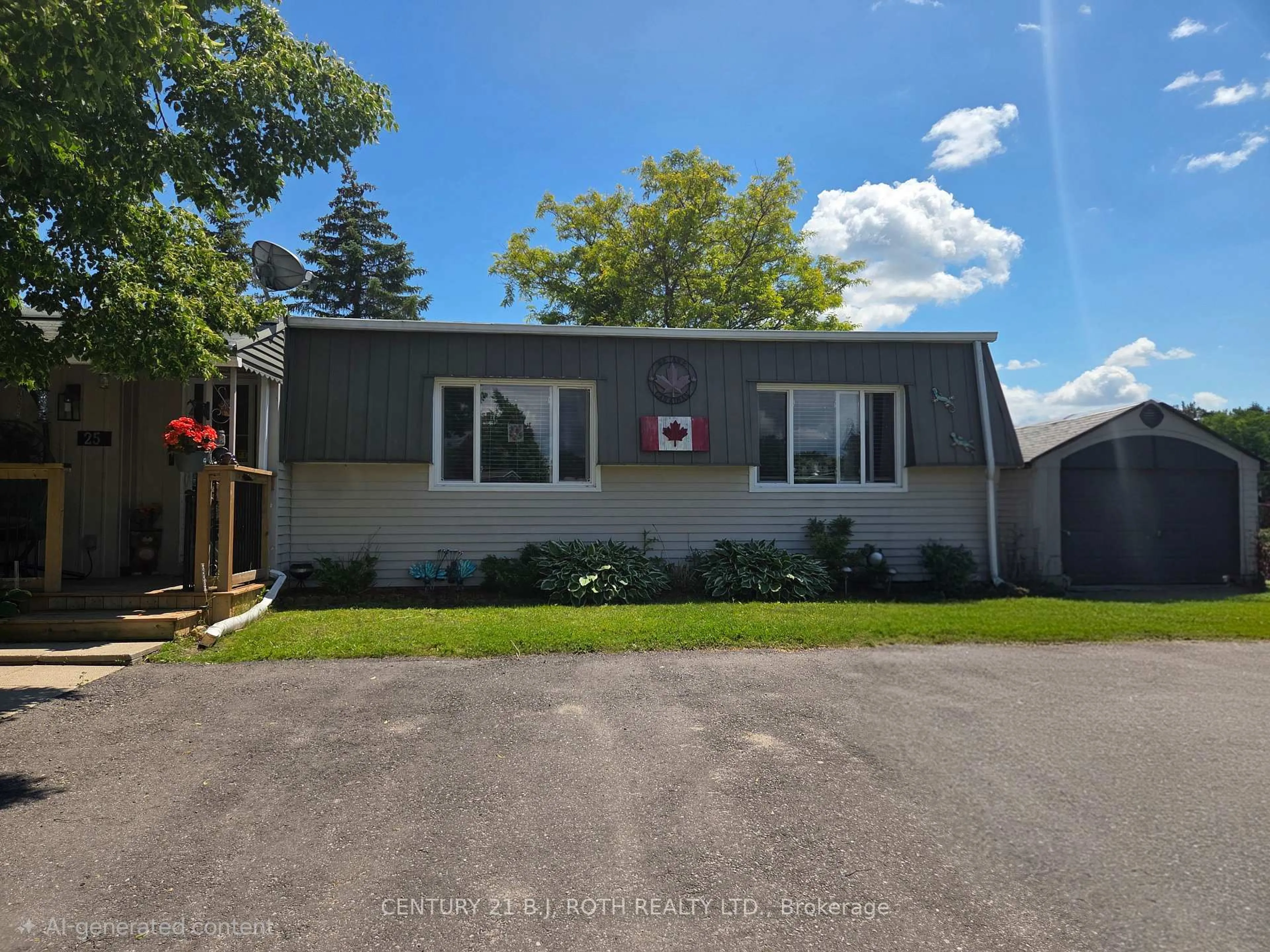 Home with vinyl exterior material, street for 25 Comforts Cove Crt, Innisfil Ontario L9S 1S3