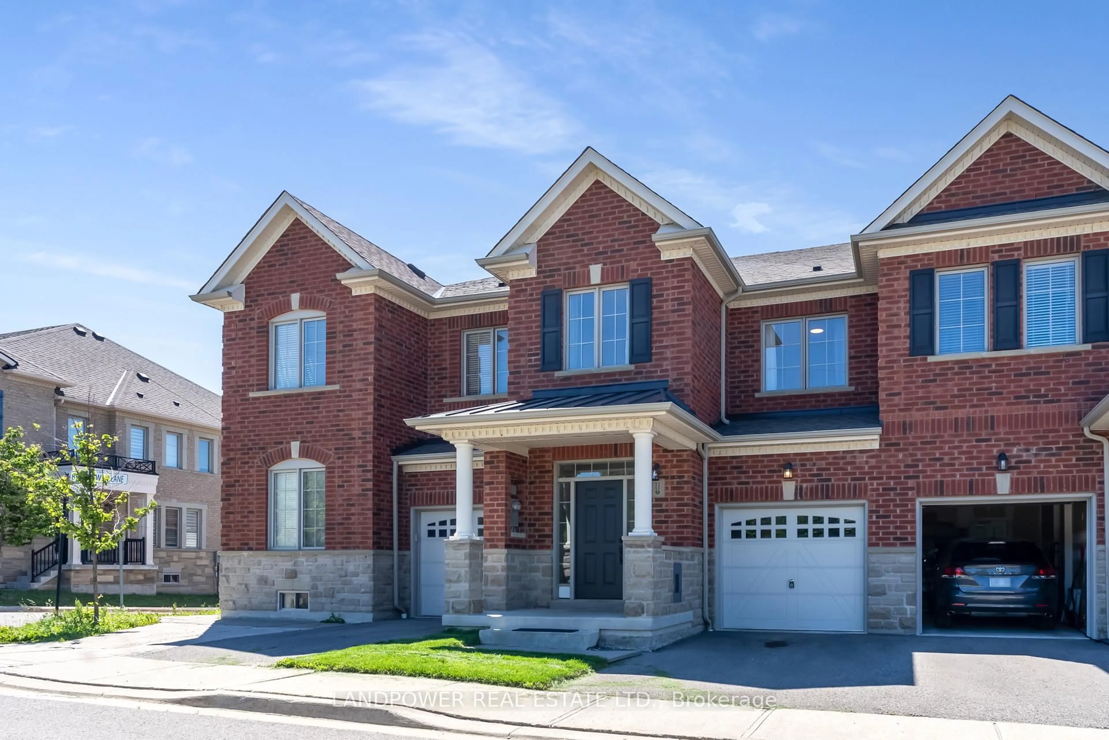 Home with brick exterior material, street for 11 Bellflower Lane, Richmond Hill Ontario L4E 1E7