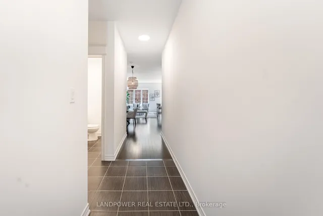 11 Bellflower Lane, Richmond Hill 3