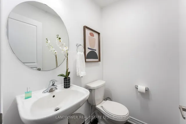 11 Bellflower Lane, Richmond Hill 4
