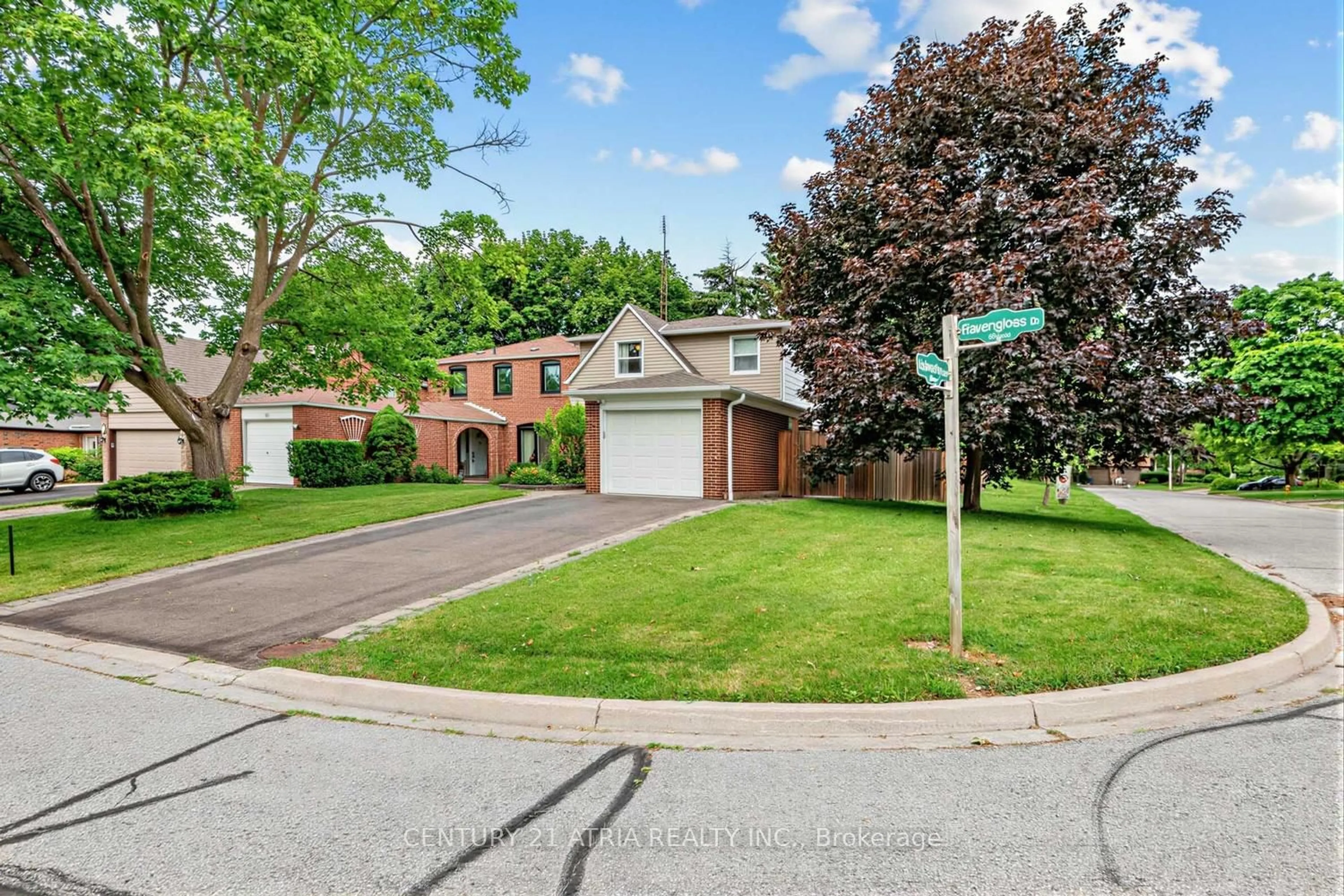 Home with brick exterior material, street for 36 Ravengloss Dr, Markham Ontario L3T 4C9