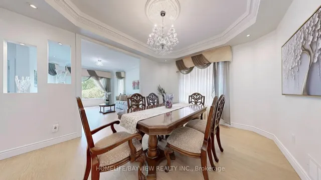 18 Marinucci Crt, Richmond Hill 5