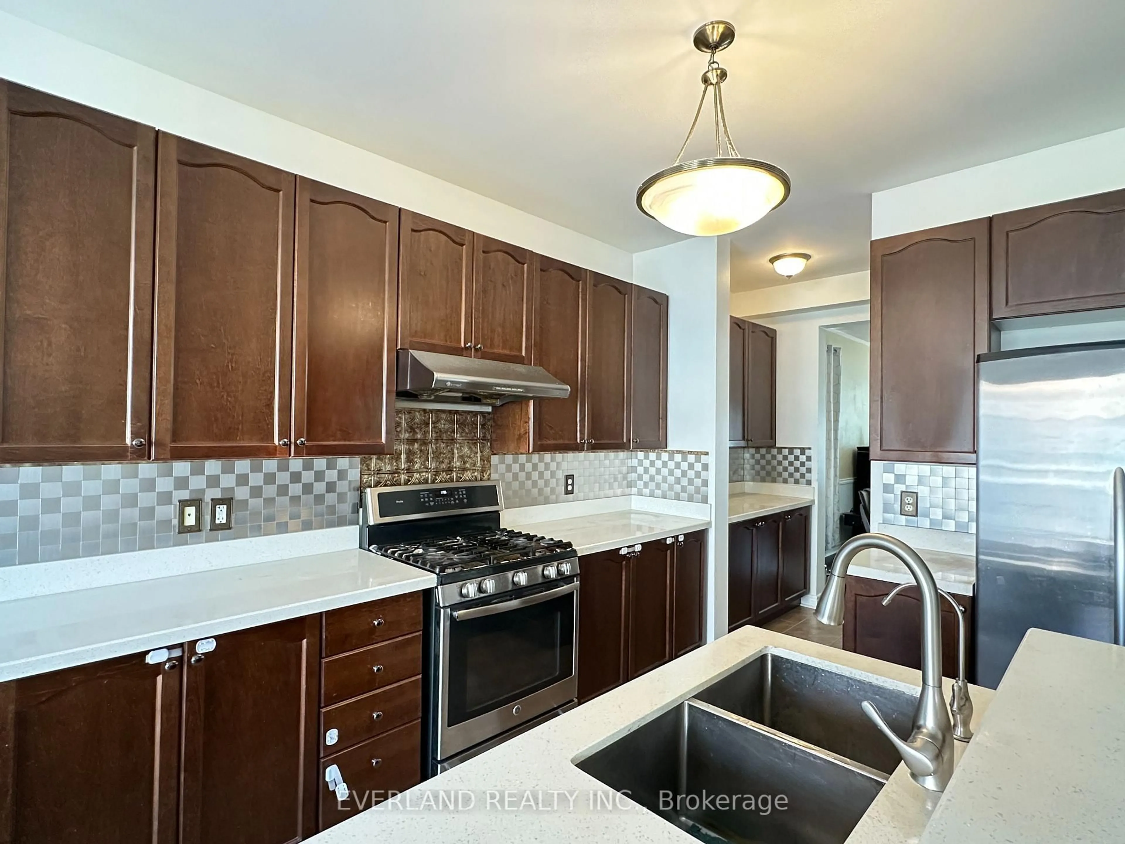 Unknown for 22 Lundy Dr, Markham Ontario L6B 0G1