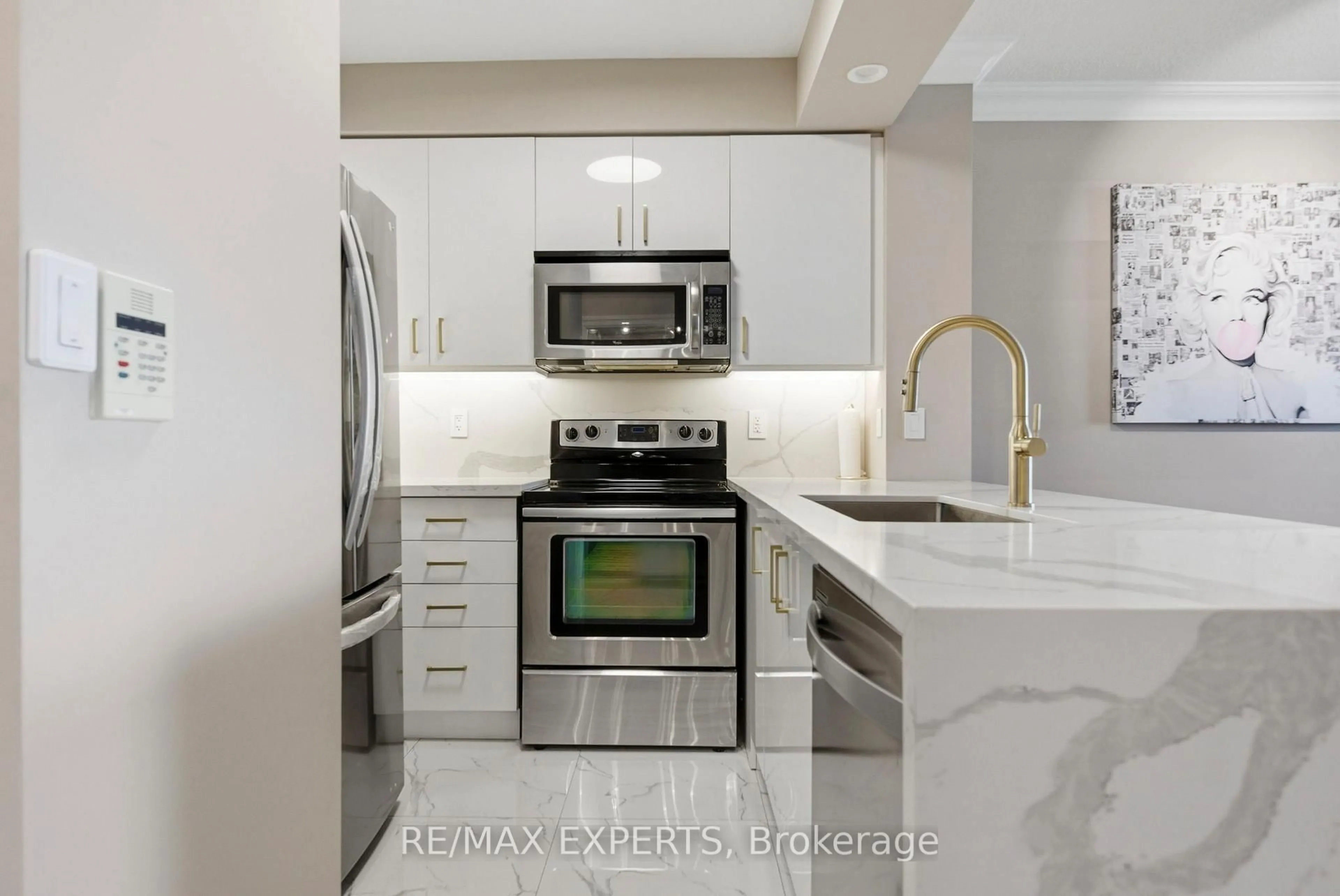 Unknown for 88 Promenade Circ #704, Vaughan Ontario L4J 9A4