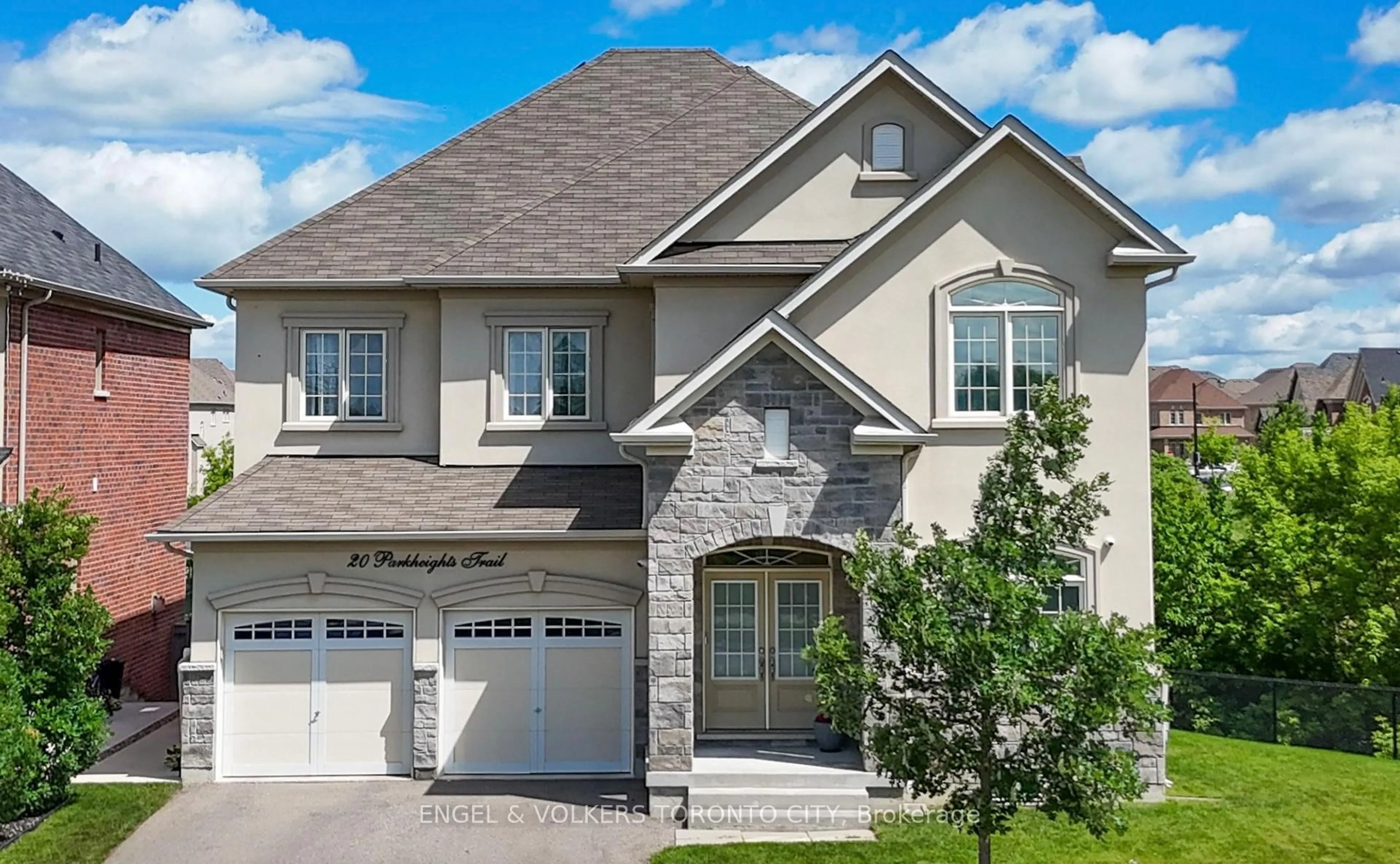 Home with brick exterior material, street for 20 Parkheights Tr, King Ontario L7B 0A6