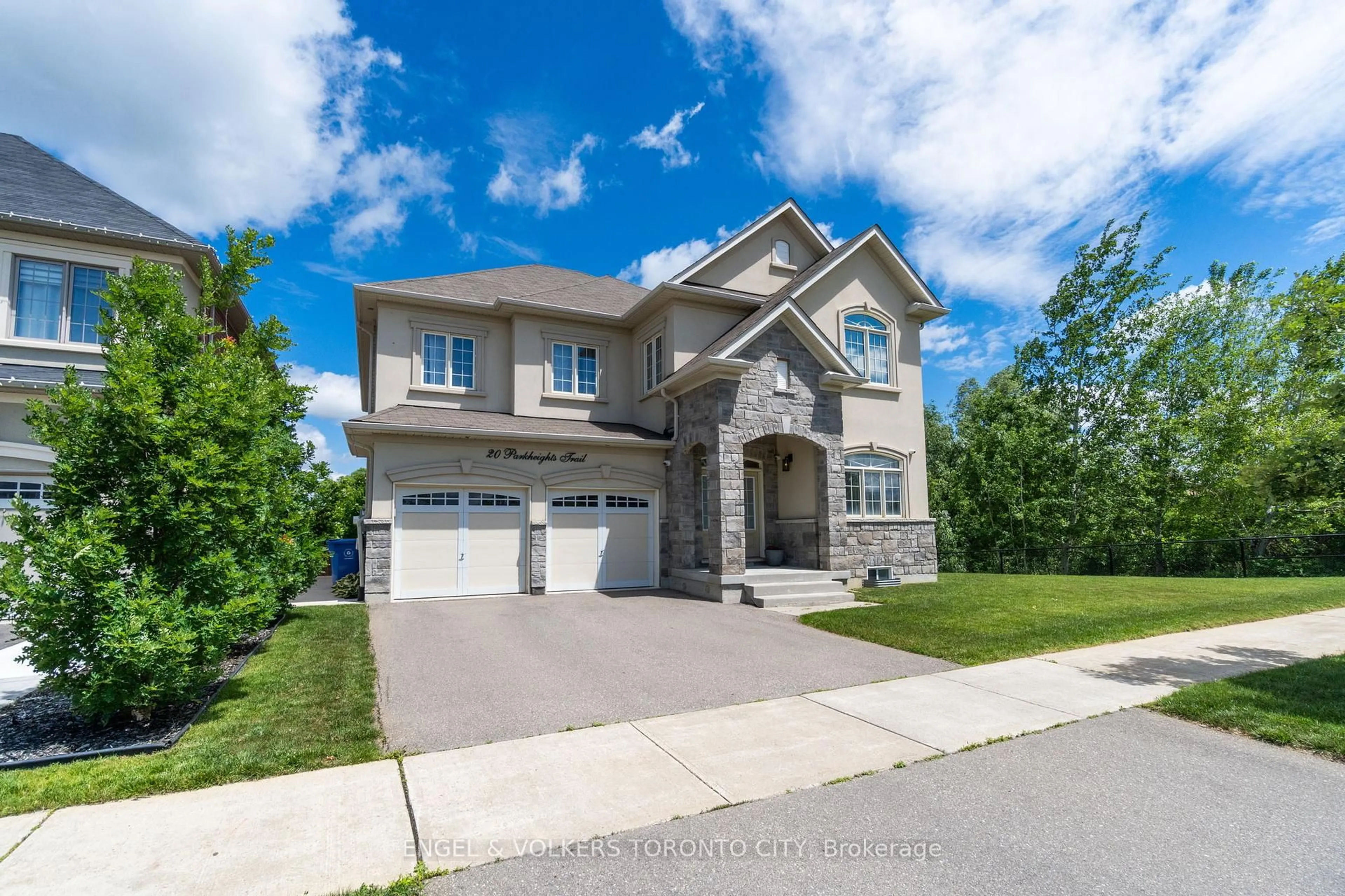 Unknown for 20 Parkheights Tr, King Ontario L7B 0A6
