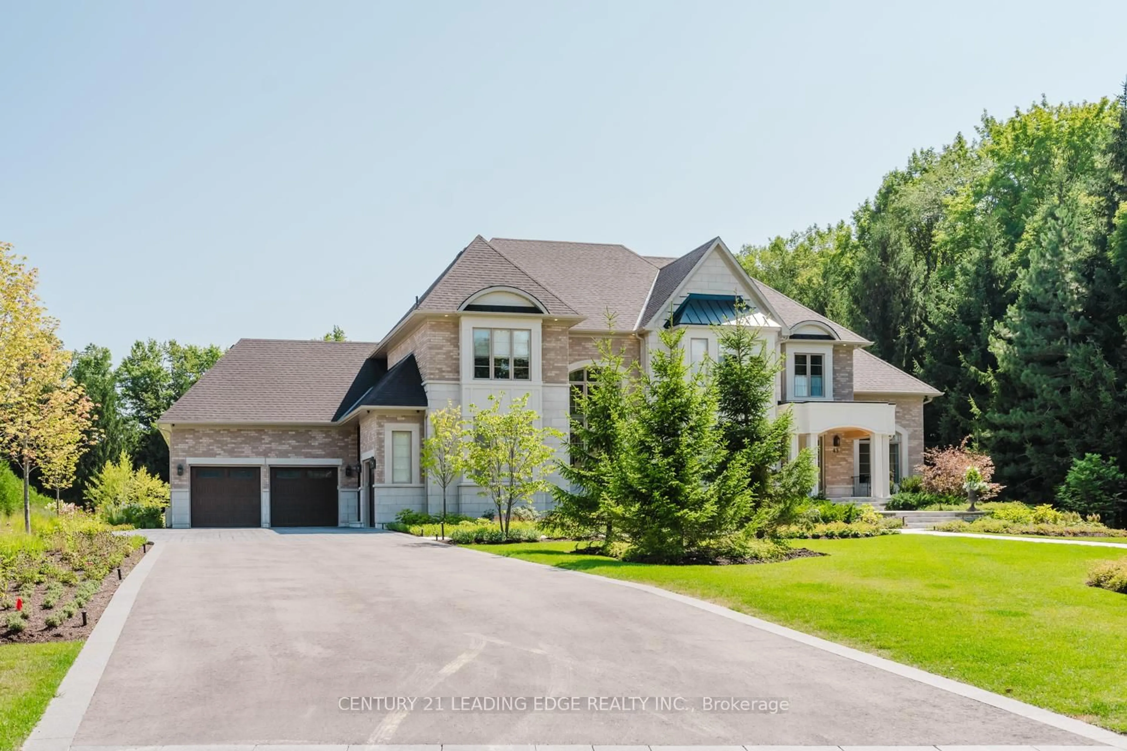 Home with brick exterior material, street for 43 Newton Reed Cres, Uxbridge Ontario L9P 0R3
