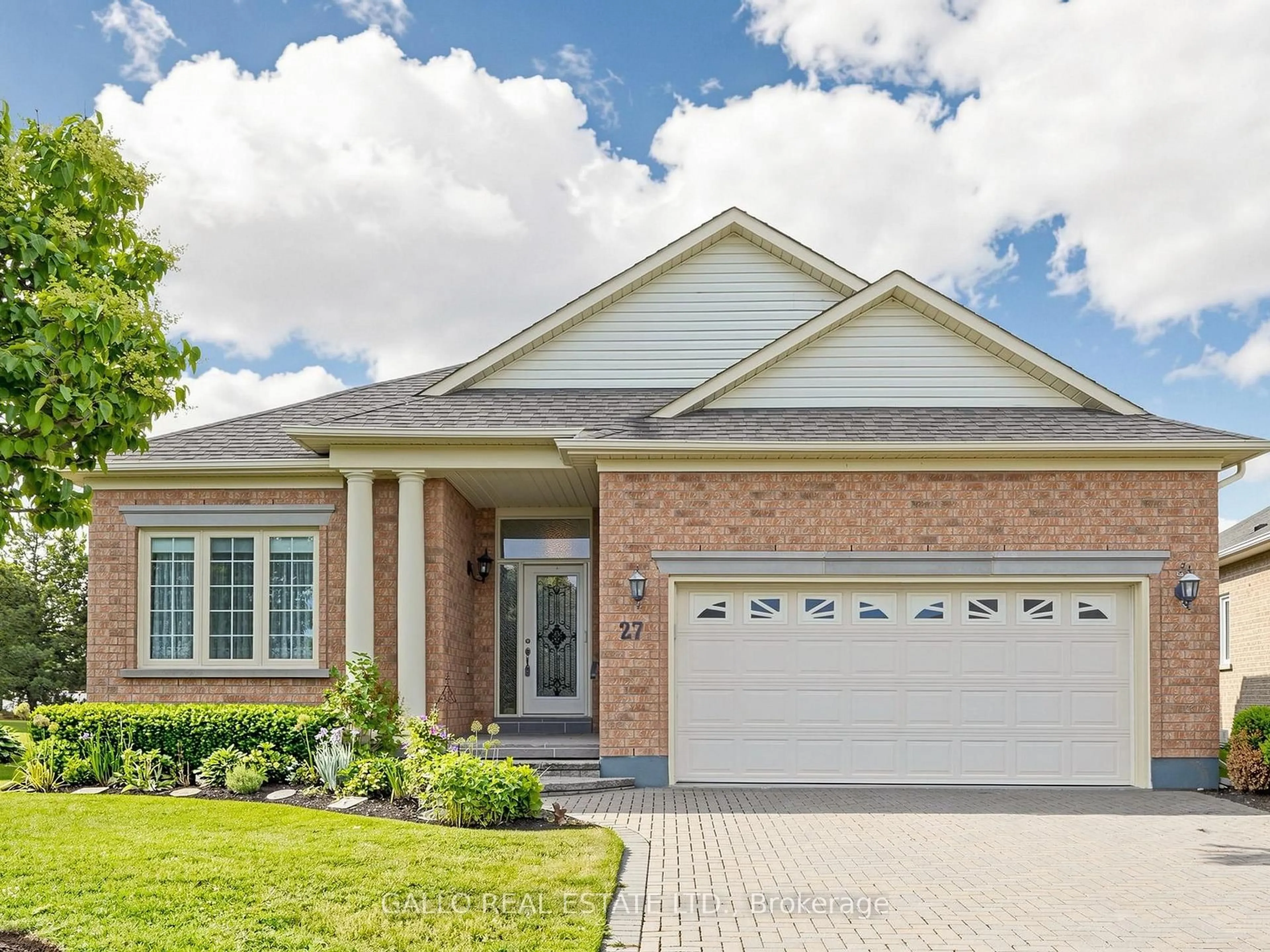 Home with brick exterior material, street for 27 Turn Taylor, Whitchurch-Stouffville Ontario L4A 1R3
