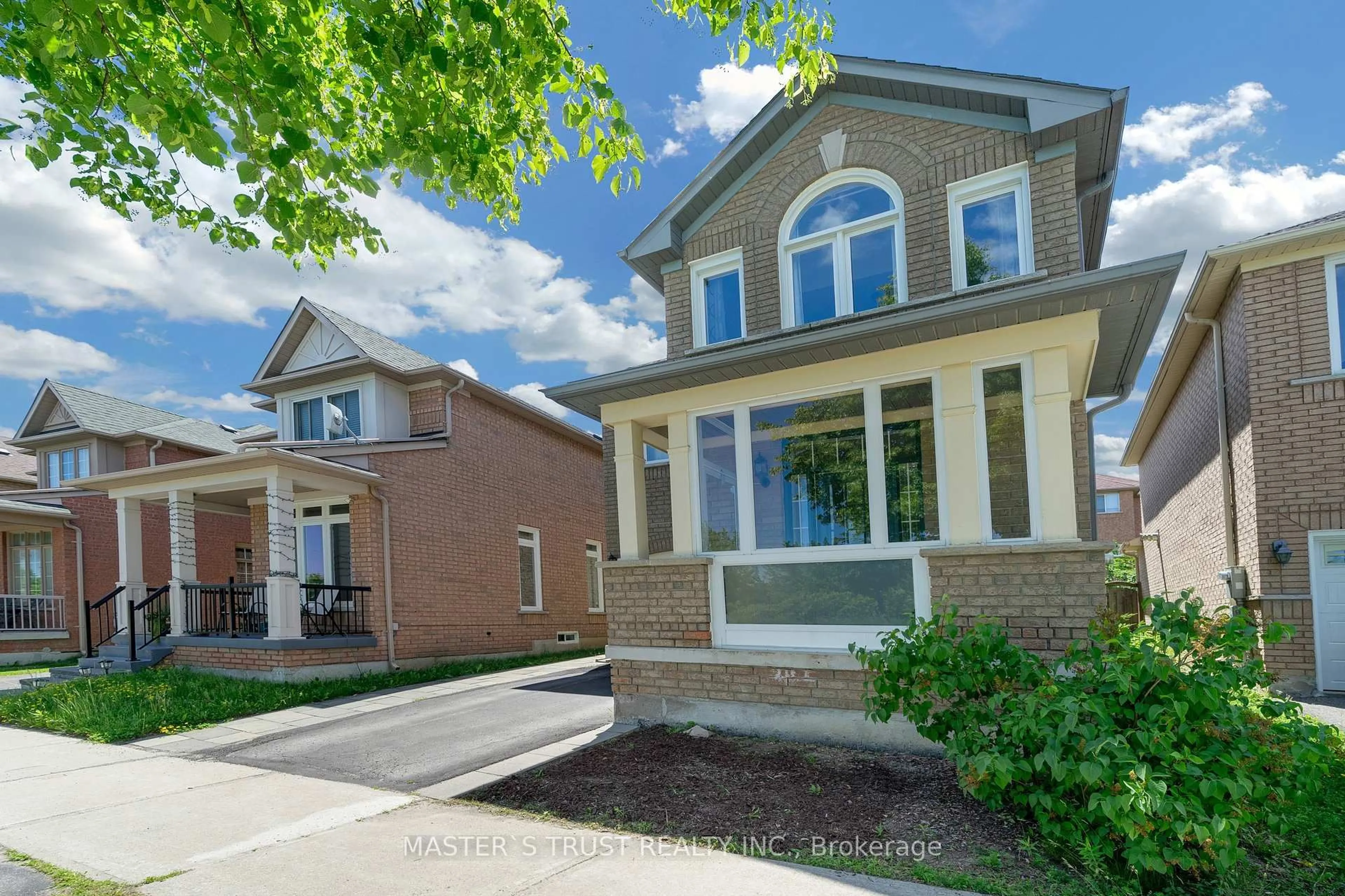 Home with brick exterior material, street for 418 The Bridle Walk, Markham Ontario L6C 2M5