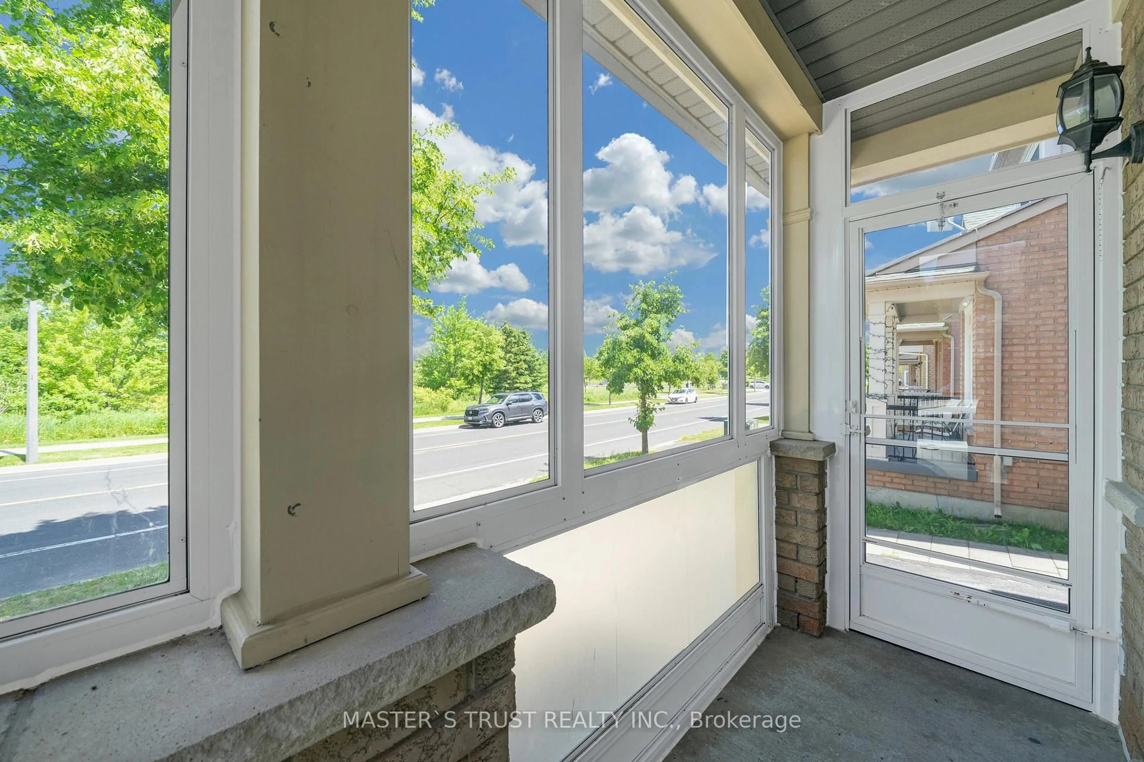 Unknown for 418 The Bridle Walk, Markham Ontario L6C 2M5