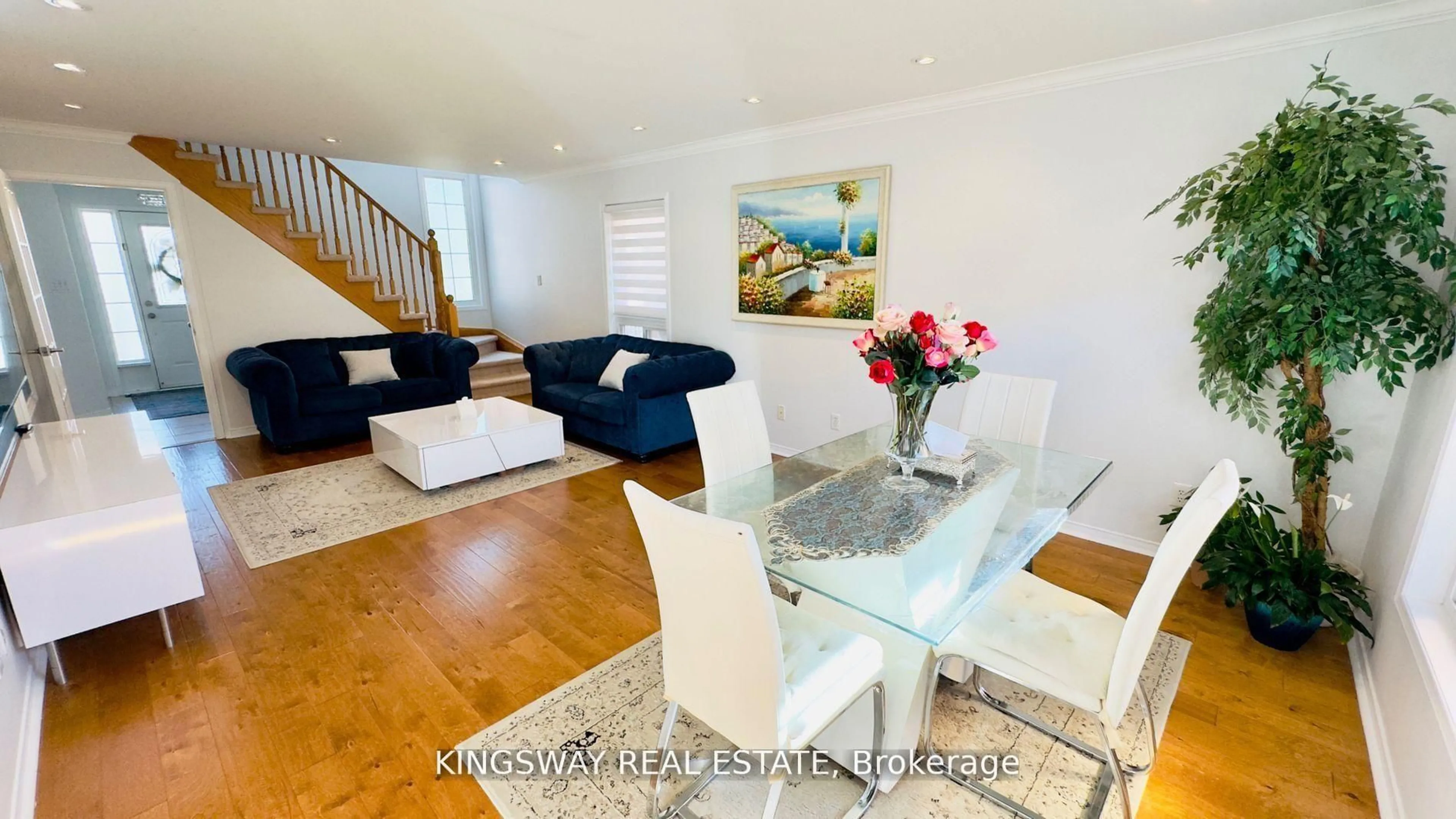 Living room with furniture, wood/laminate floor for 164 Gail Parks Cres, Newmarket Ontario L3X 3C1