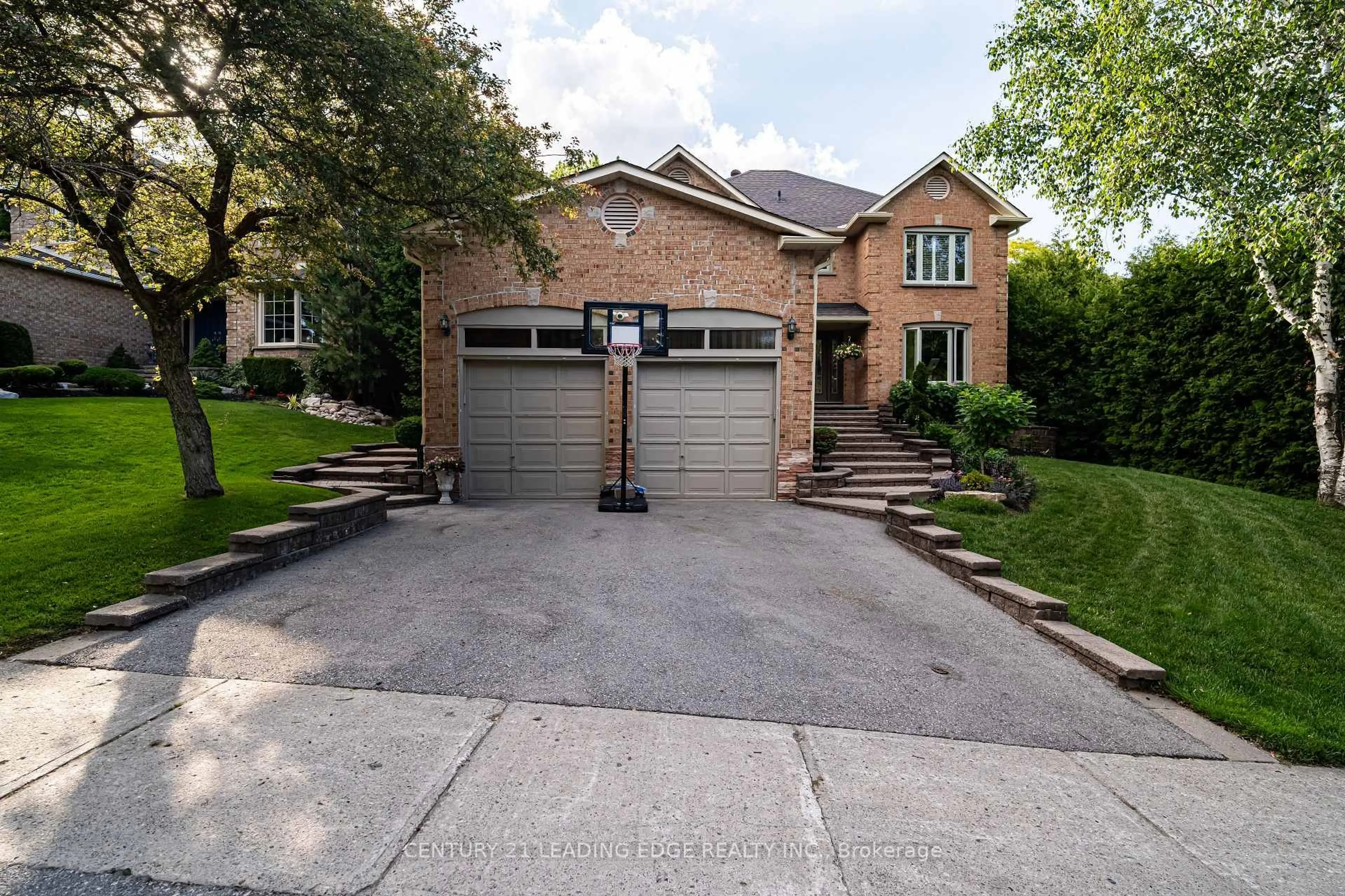 Home with brick exterior material, street for 53 McClenny Dr, Aurora Ontario L4G 5P5
