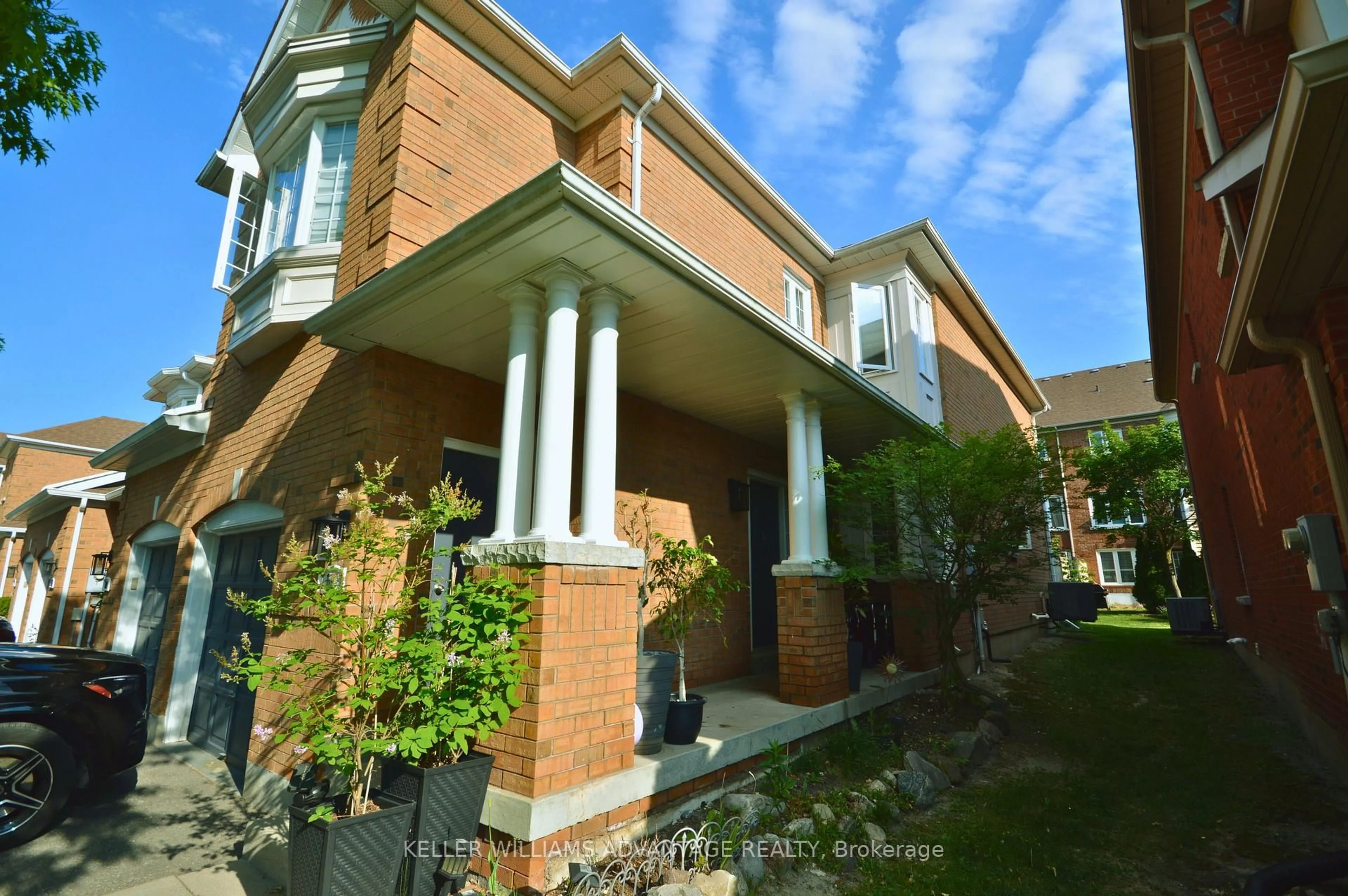 Home with brick exterior material, street for 190 Harding Blvd #11, Richmond Hill Ontario L4C 0J9