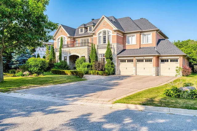 30 Bernadotte Dr, Markham 4