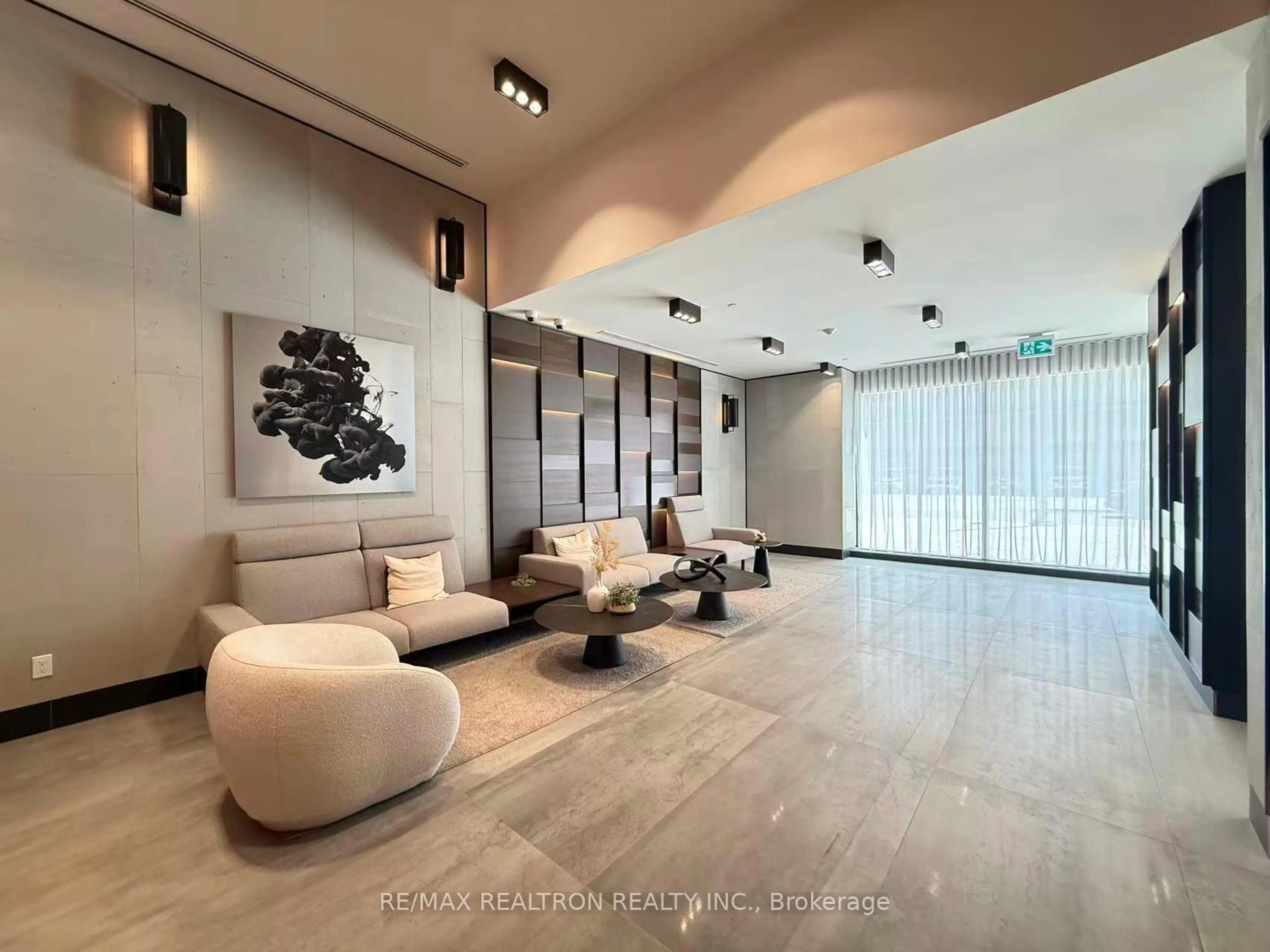 Indoor foyer for 38 Simcoe Prom #C503, Markham Ontario L6G 0H7