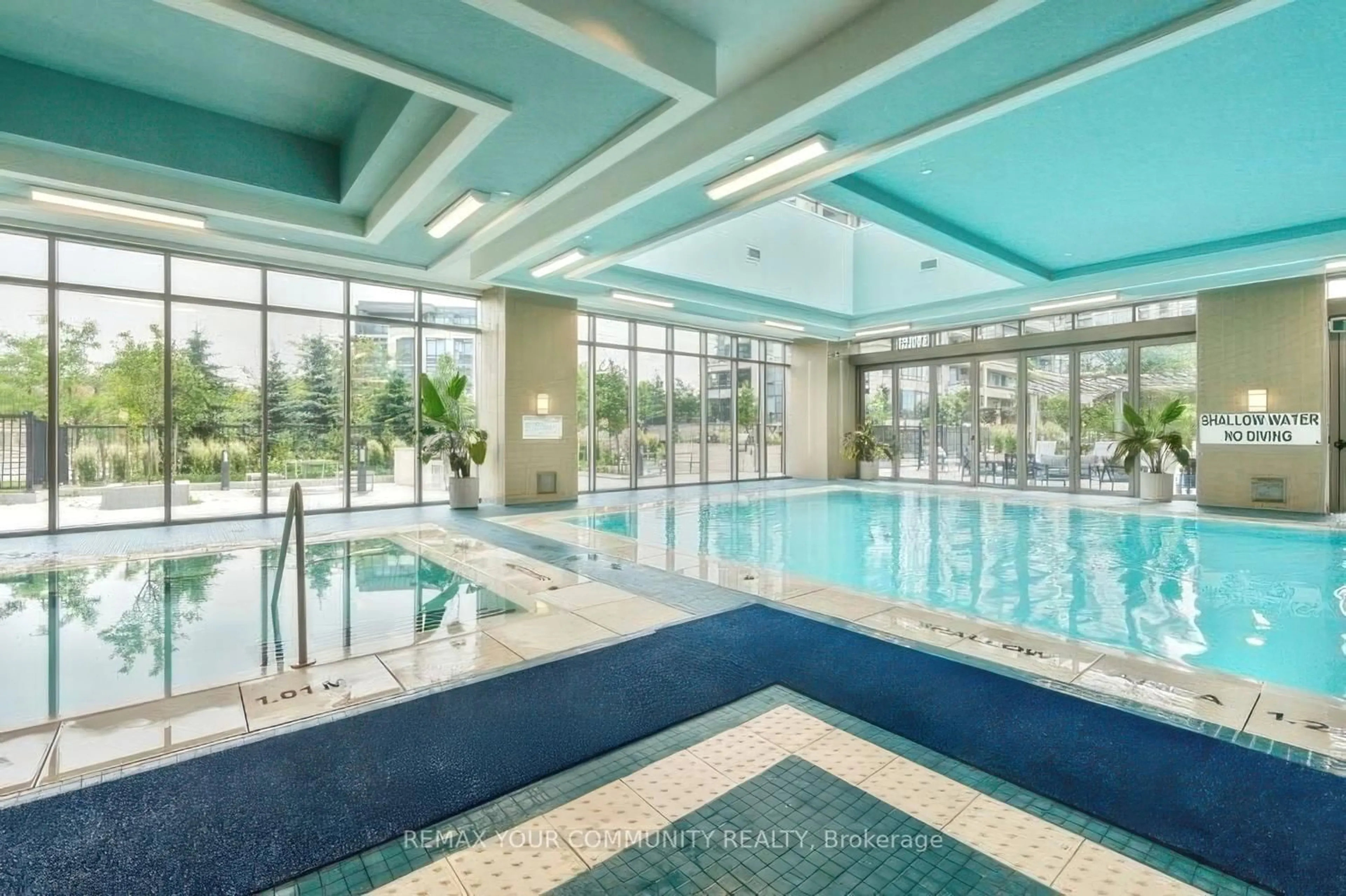 Pool for 20 Gatineau Dr #406, Vaughan Ontario L4J 0L3
