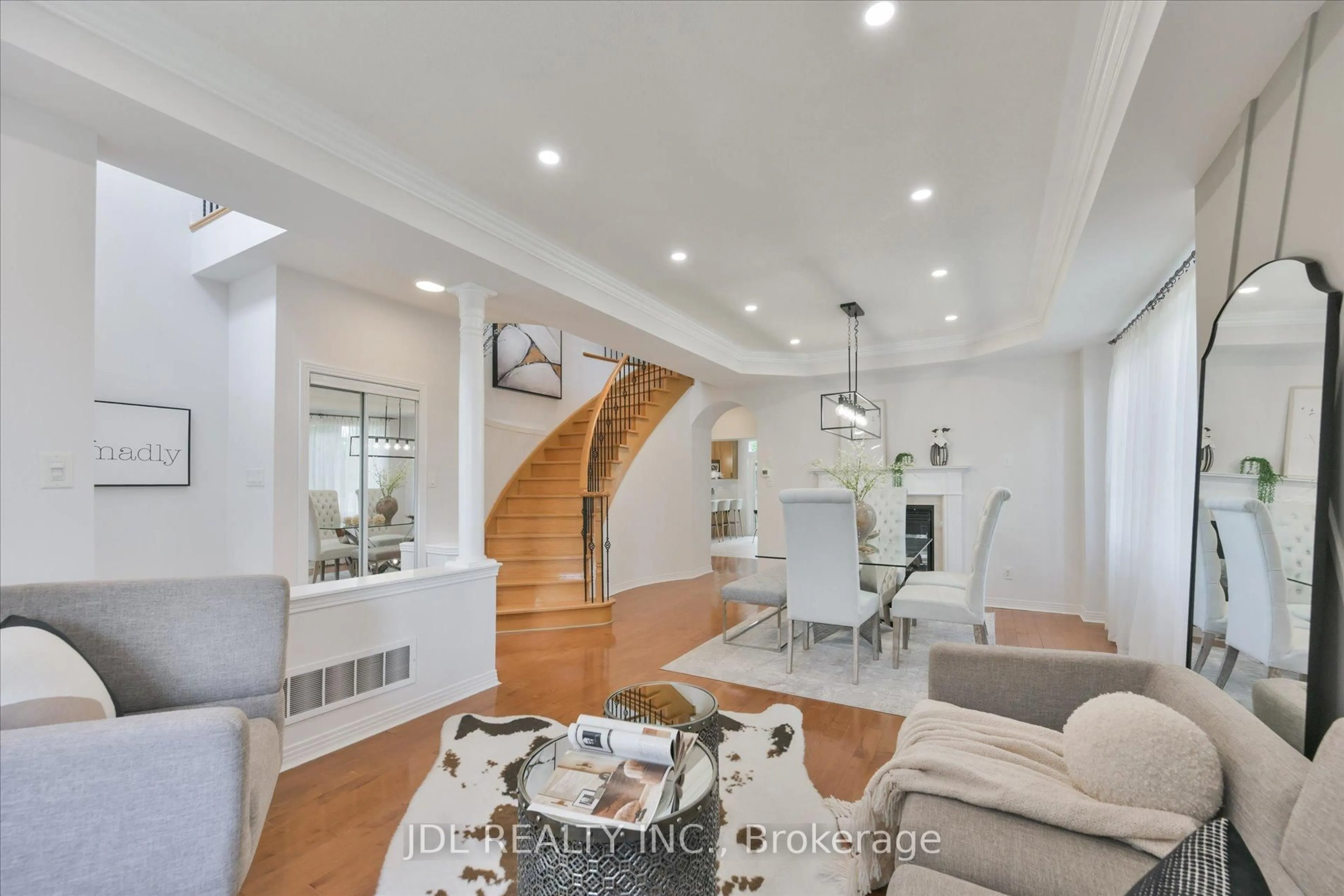 Unknown for 35 Stoneheath Cres, Markham Ontario L6C 2K9