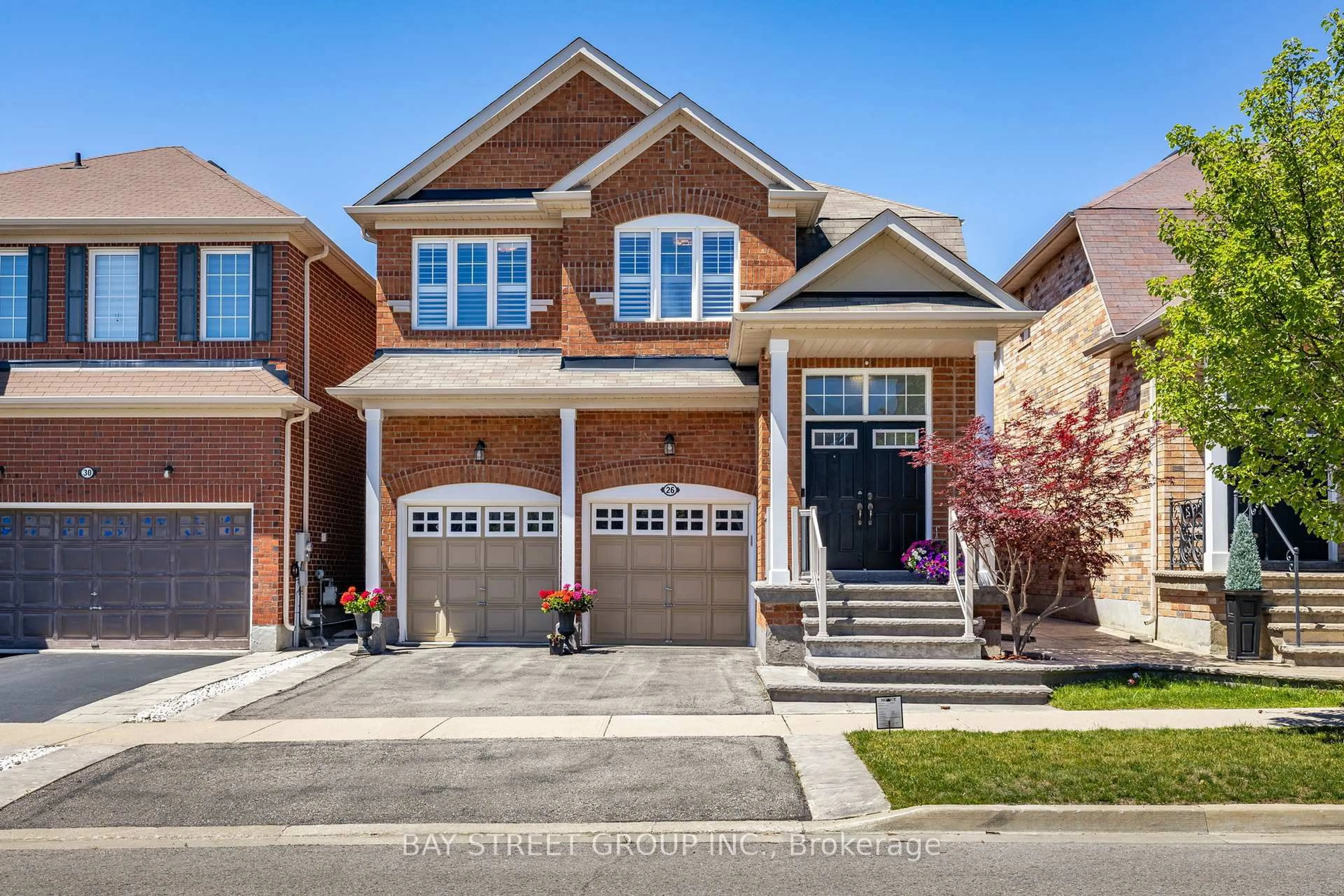 Home with brick exterior material, street for 26 Chambersburg Way, Whitchurch-Stouffville Ontario L4A 0P3