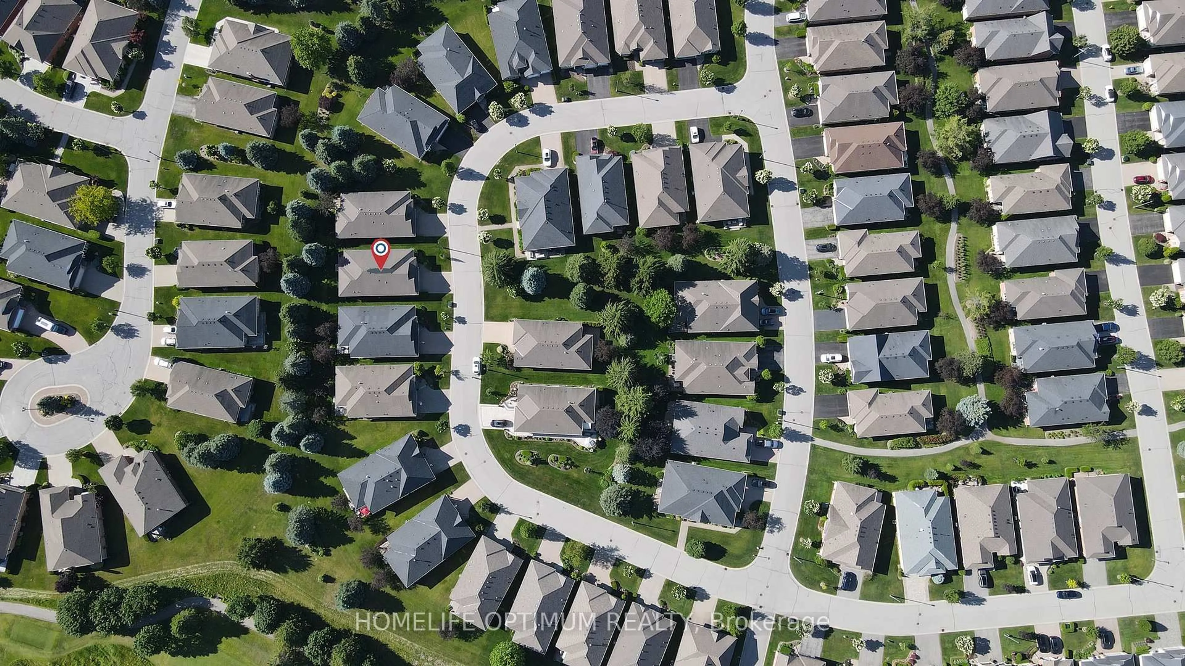 A pic from outside/outdoor area/front of a property/back of a property/a pic from drone, street for 30 Couples Gallery, Whitchurch-Stouffville Ontario L4A 1M6