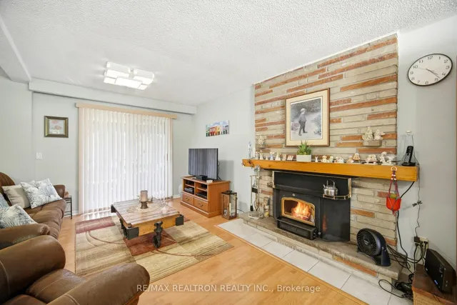 14426 Jane St, King 5