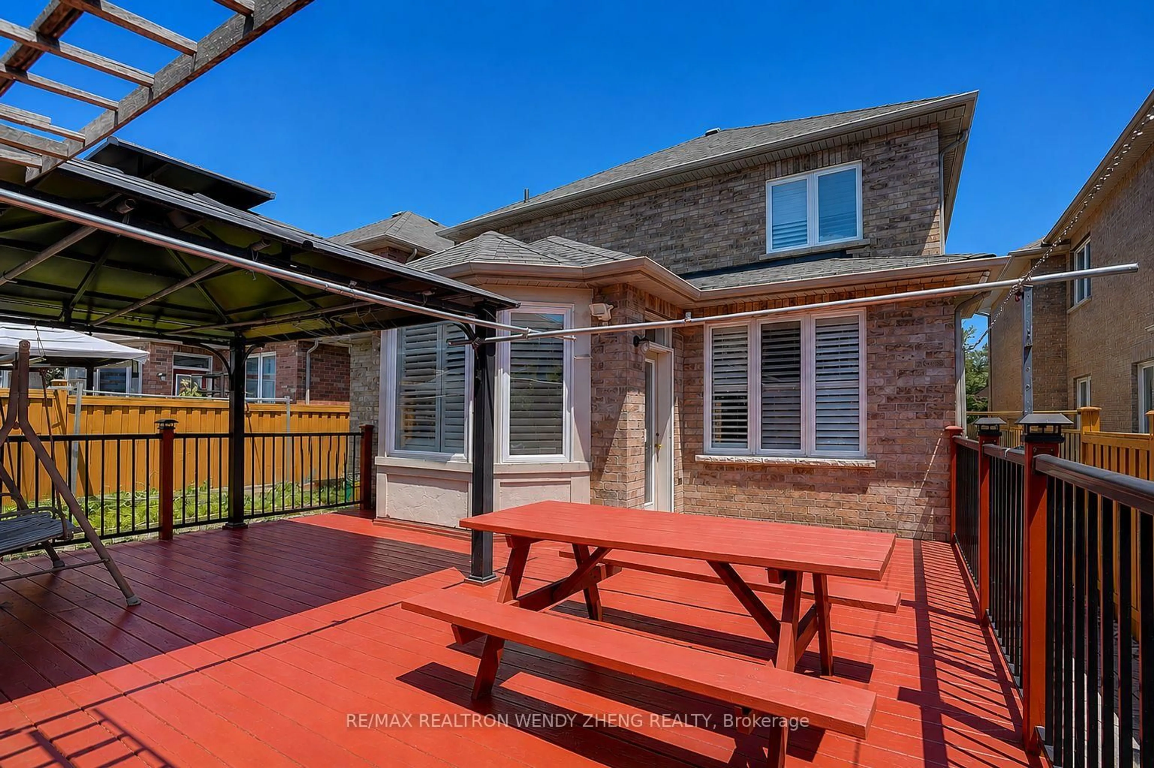 Patio, street for 46 Kentview Cres, Markham Ontario L6B 0L6