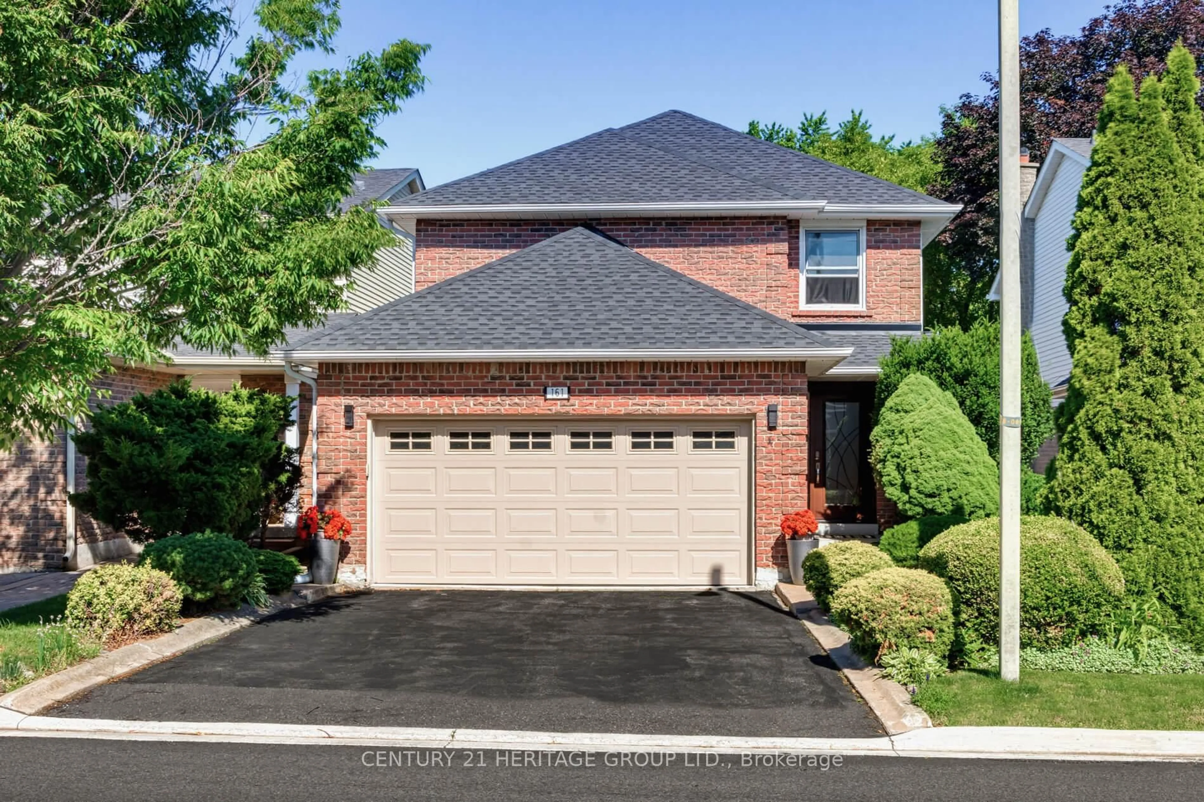 Home with brick exterior material, street for 161 Hetherington Cres, Vaughan Ontario L4J 2N1