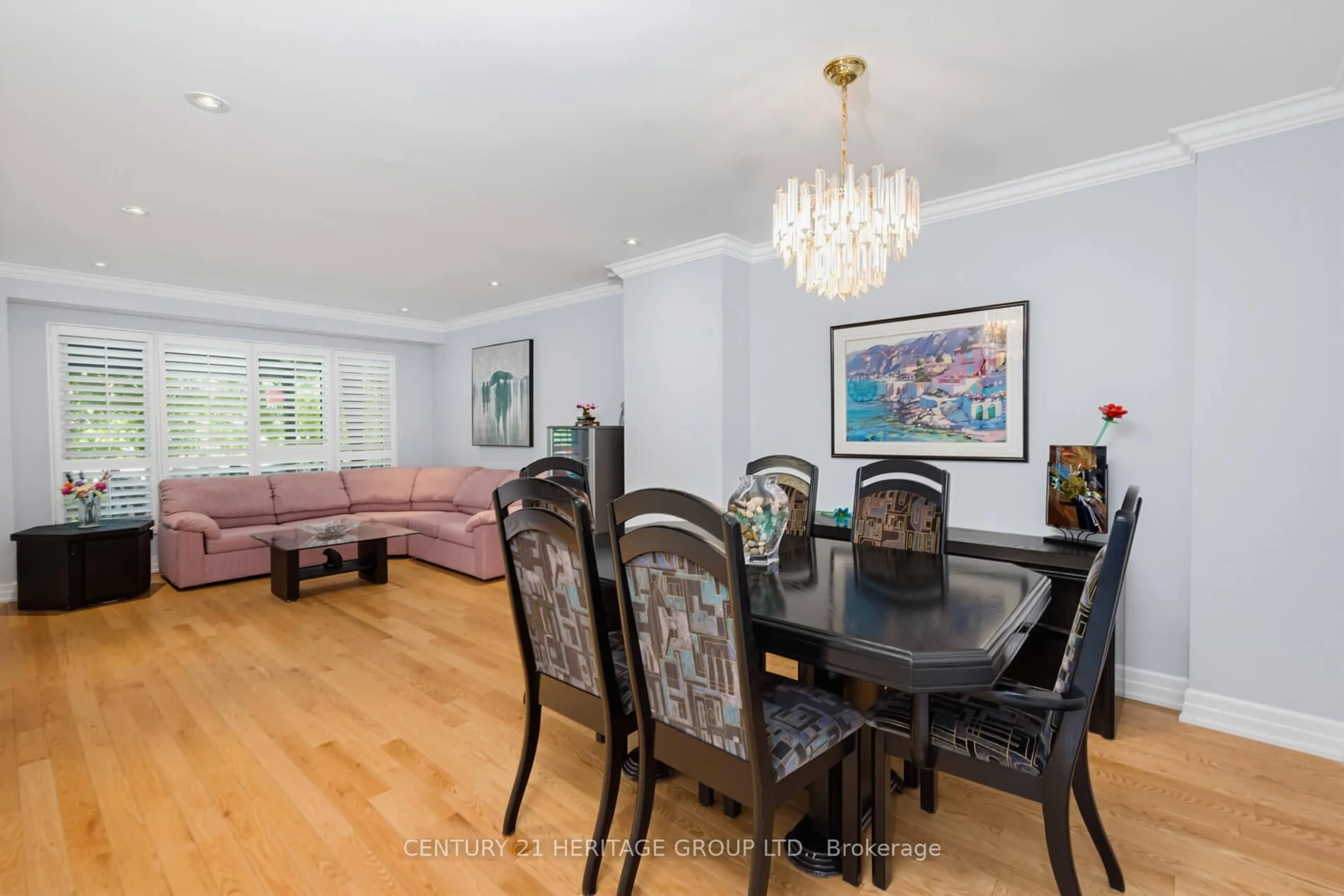 Dining room, wood/laminate floor for 161 Hetherington Cres, Vaughan Ontario L4J 2N1