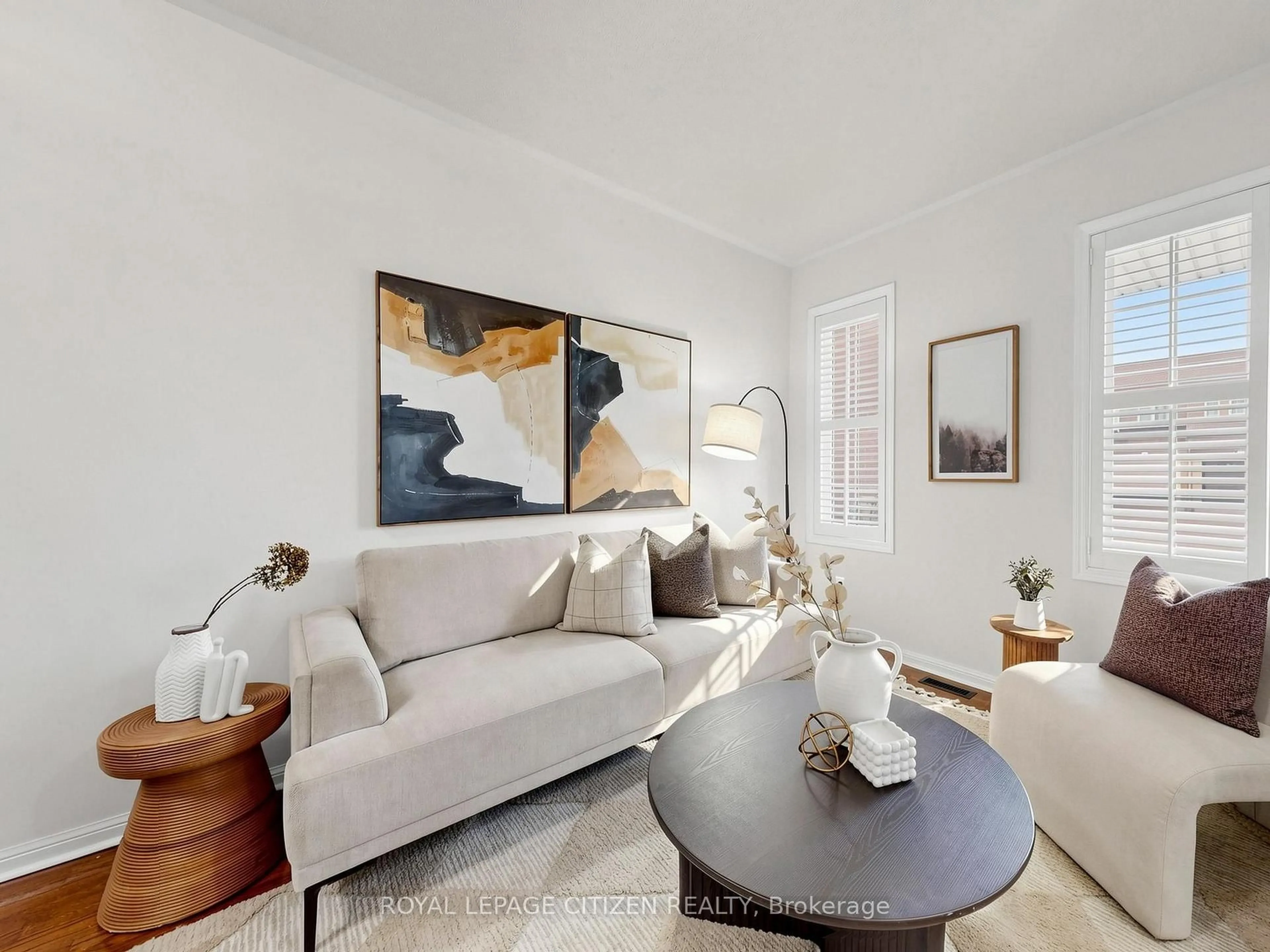 Living room with furniture, unknown for 115 Dolce Cres, Vaughan Ontario L4H 3C9
