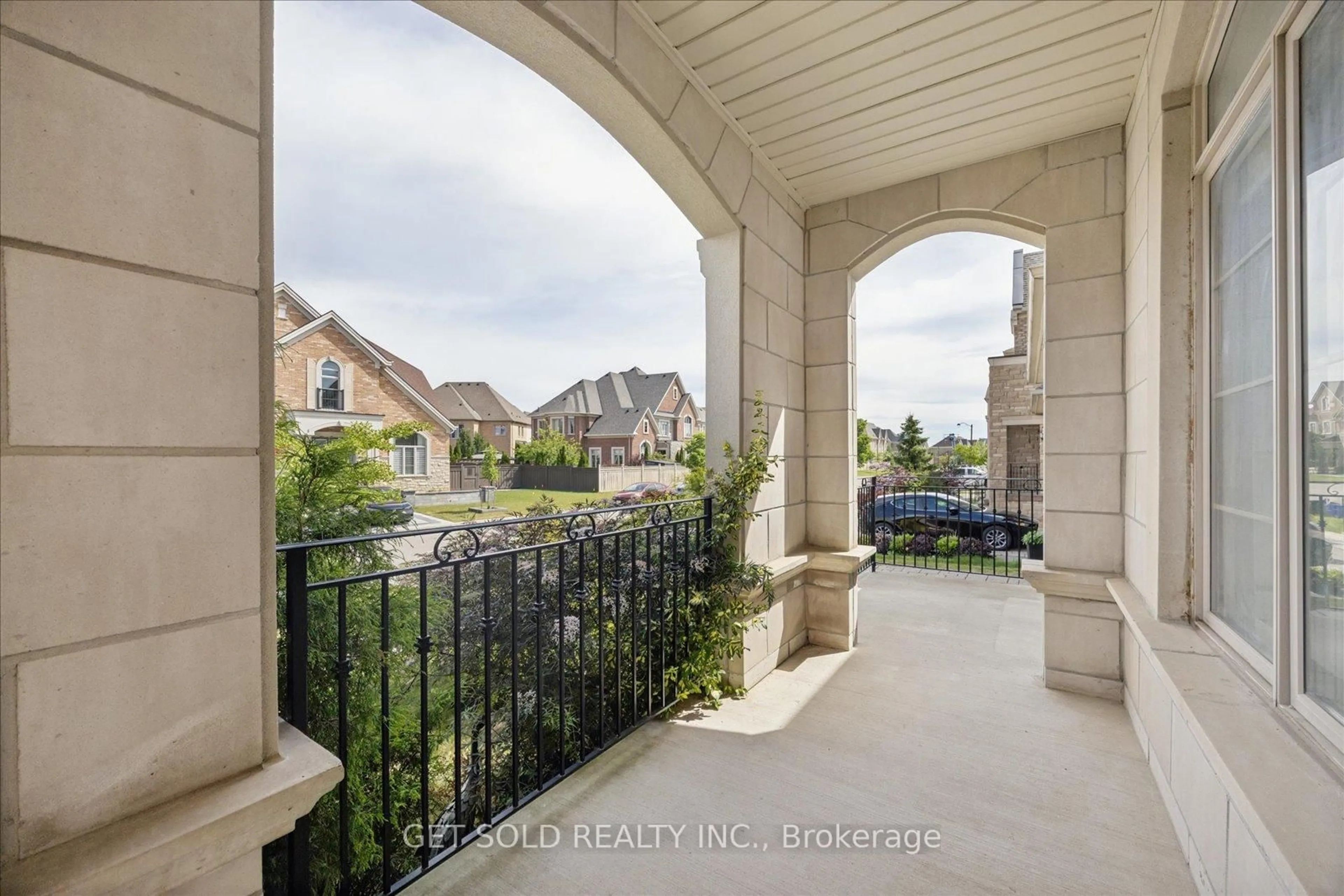 Unknown for 392 Woodgate Pines Dr, Vaughan Ontario L4H 3X4