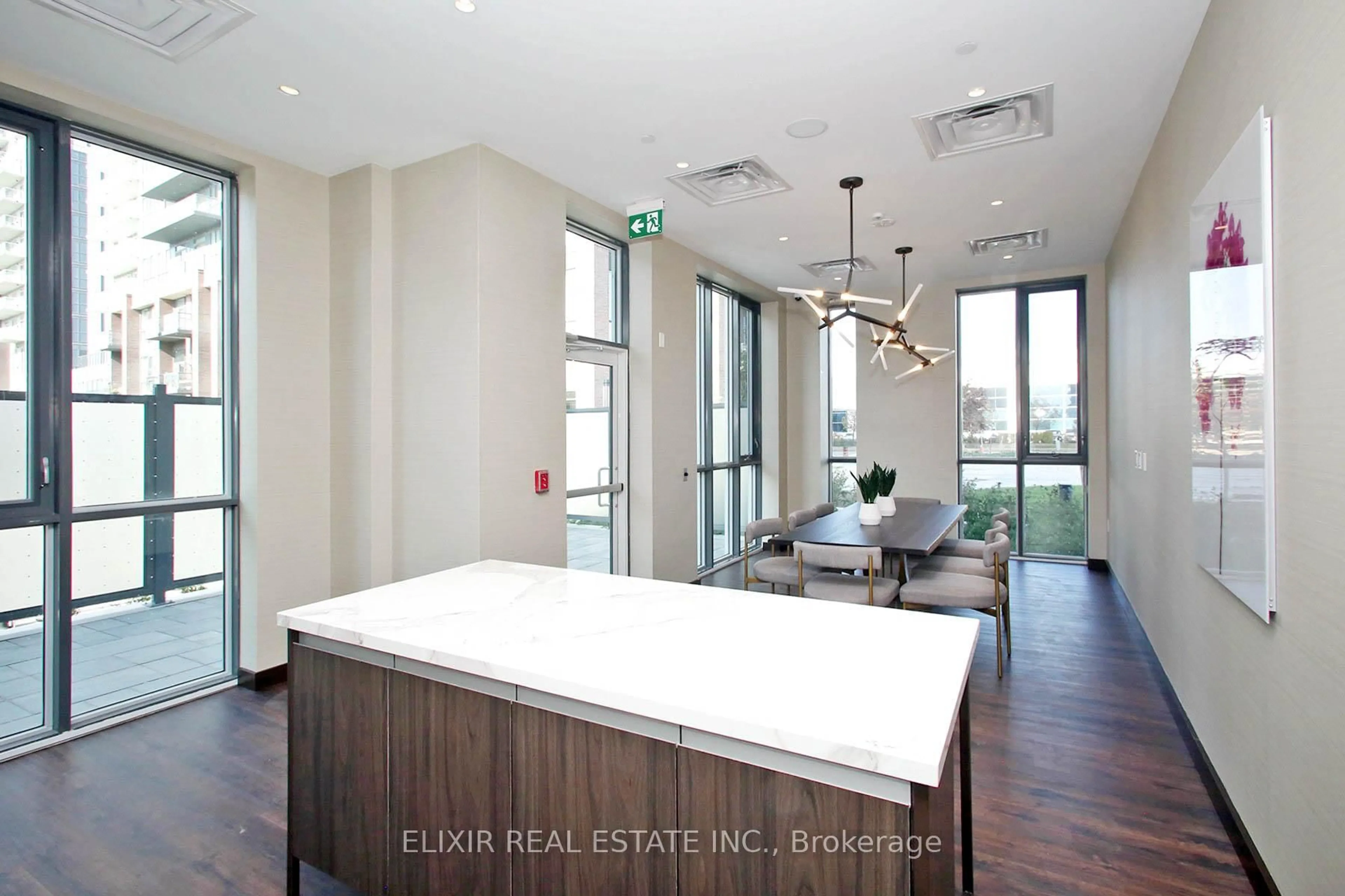 Open concept kitchen, unknown for 60 Honeycrisp Cres #607, Vaughan Ontario L4K 5Z8