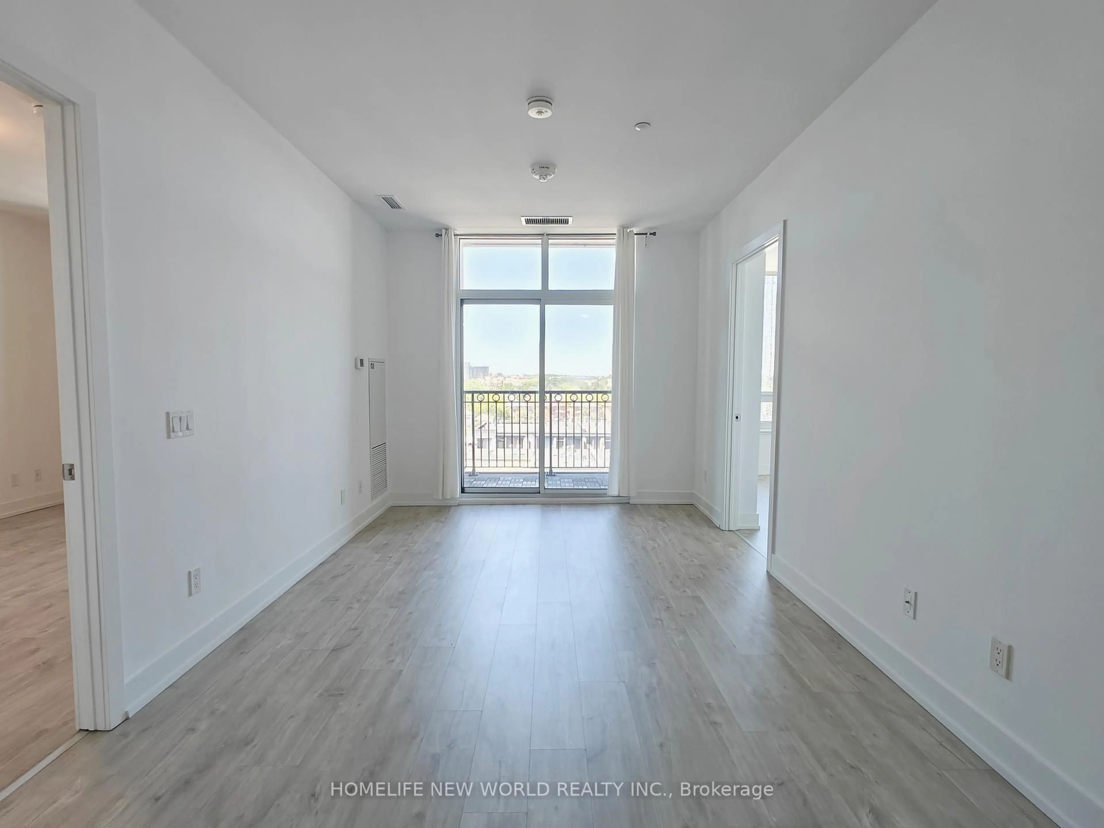 A pic of a room for 268 Buchanan Dr #719W, Markham Ontario L3R 8G9
