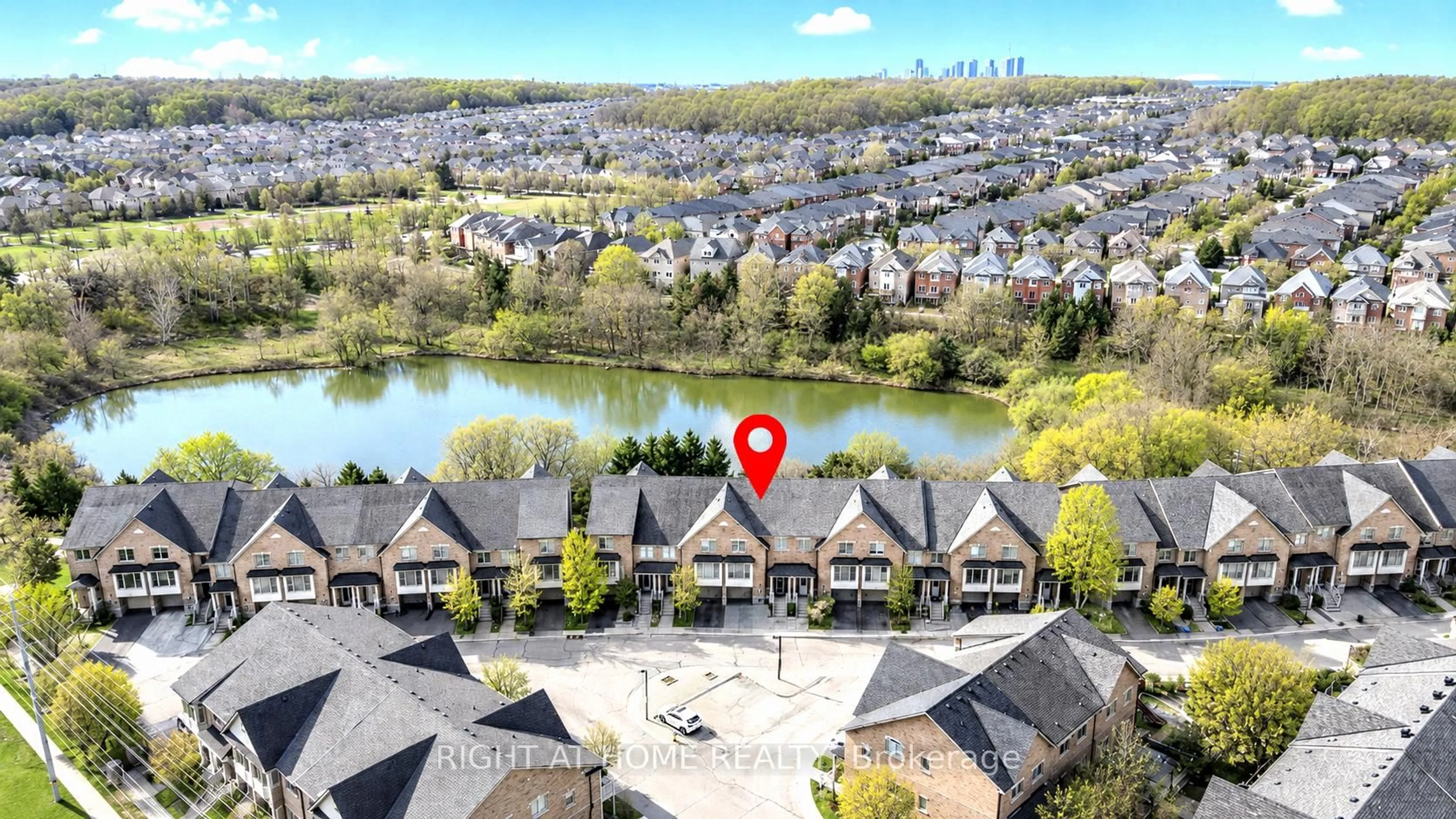 A pic from outside/outdoor area/front of a property/back of a property/a pic from drone, water/lake/river/ocean view for 8900 Bathurst St #10, Vaughan Ontario L4J 8A7